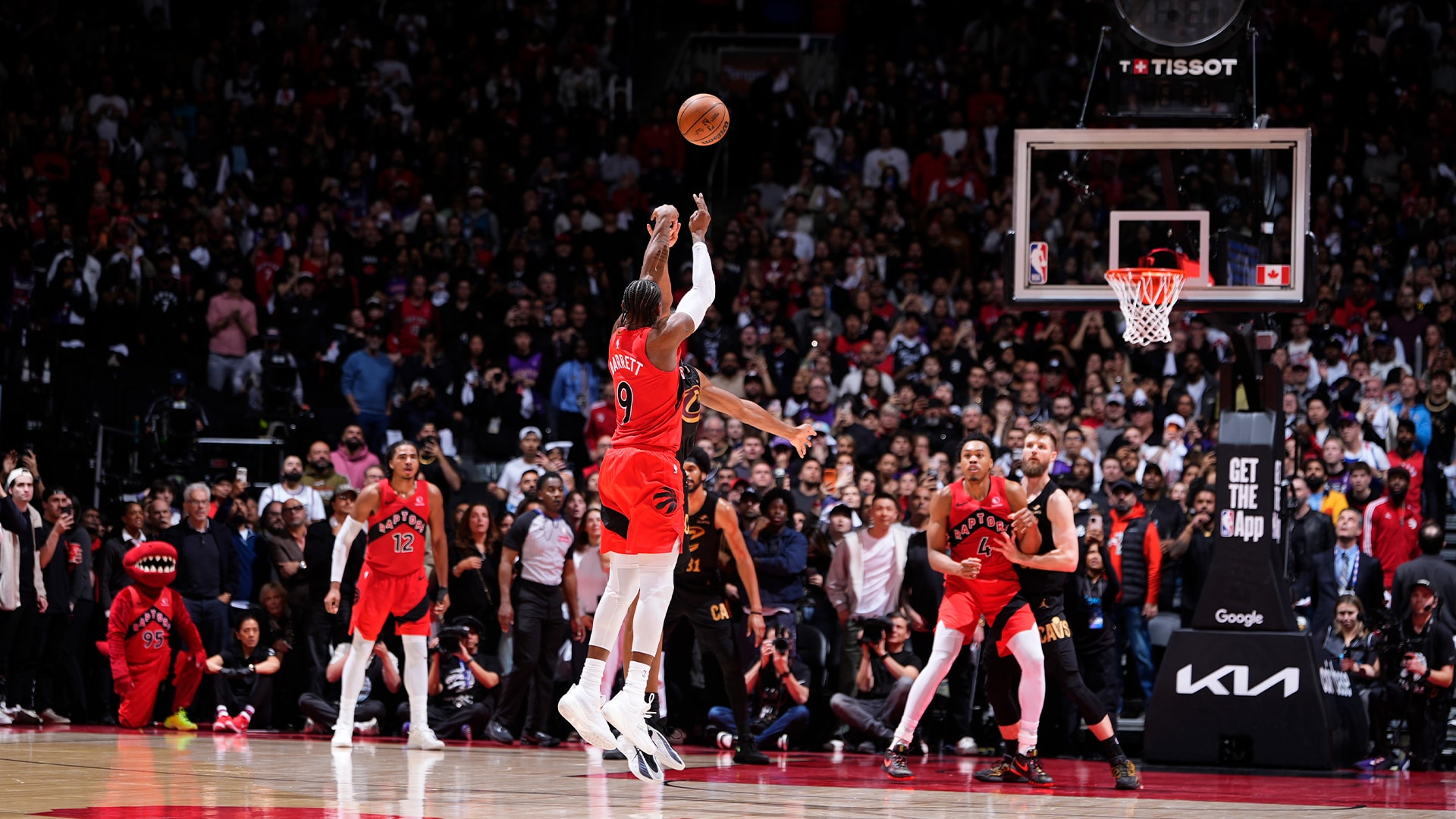 RJ Barrett's epic game-winner: “If it goes straight up, you got a chance!”