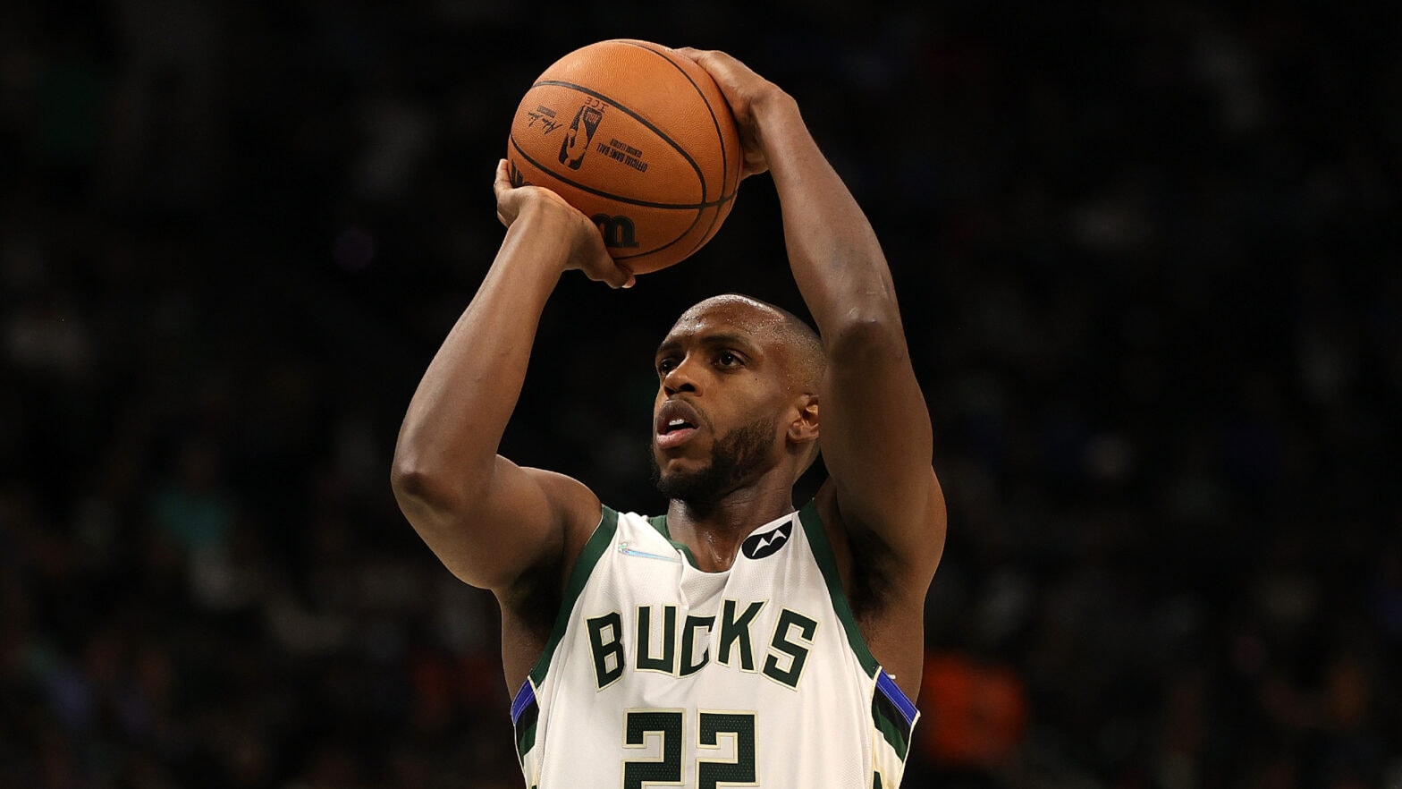 Bucks forward Khris Middleton slowly recovering from offseason surgery ...