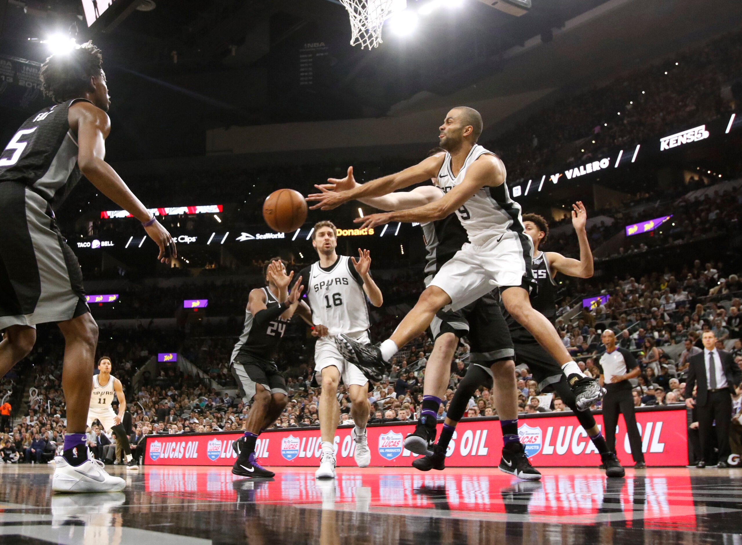 Top 5 All-Time San Antonio Spurs Assist Leaders
