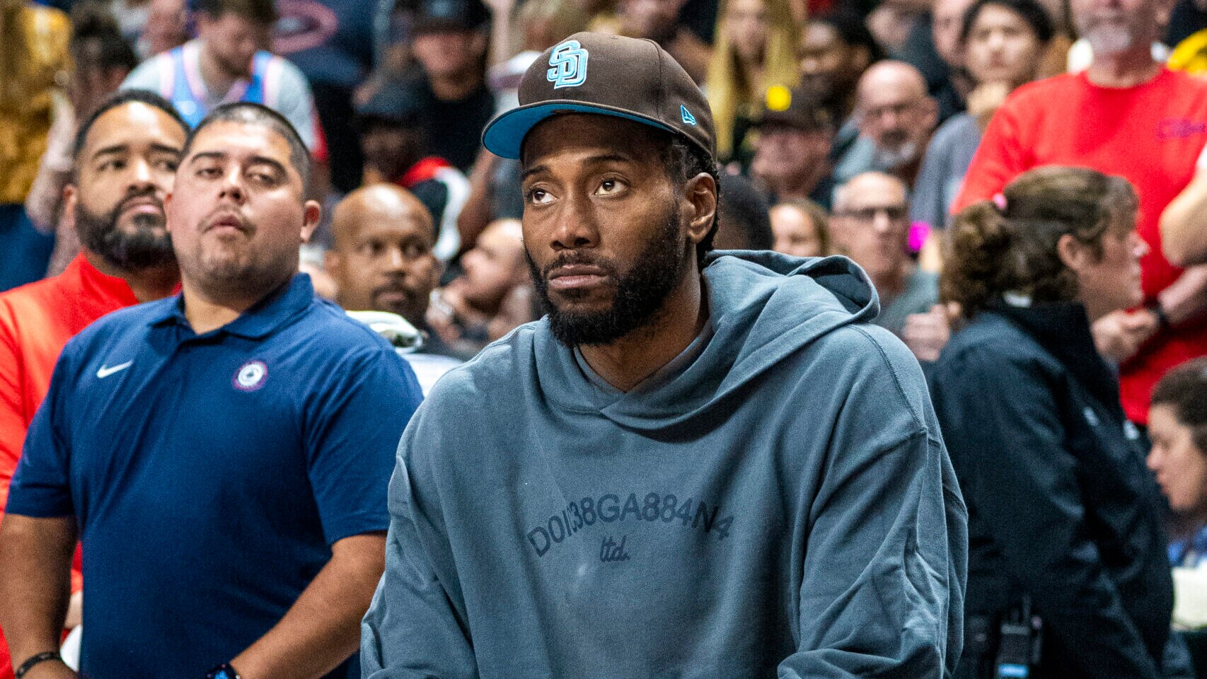 What Kawhi Leonard missing preseason means for Clippers