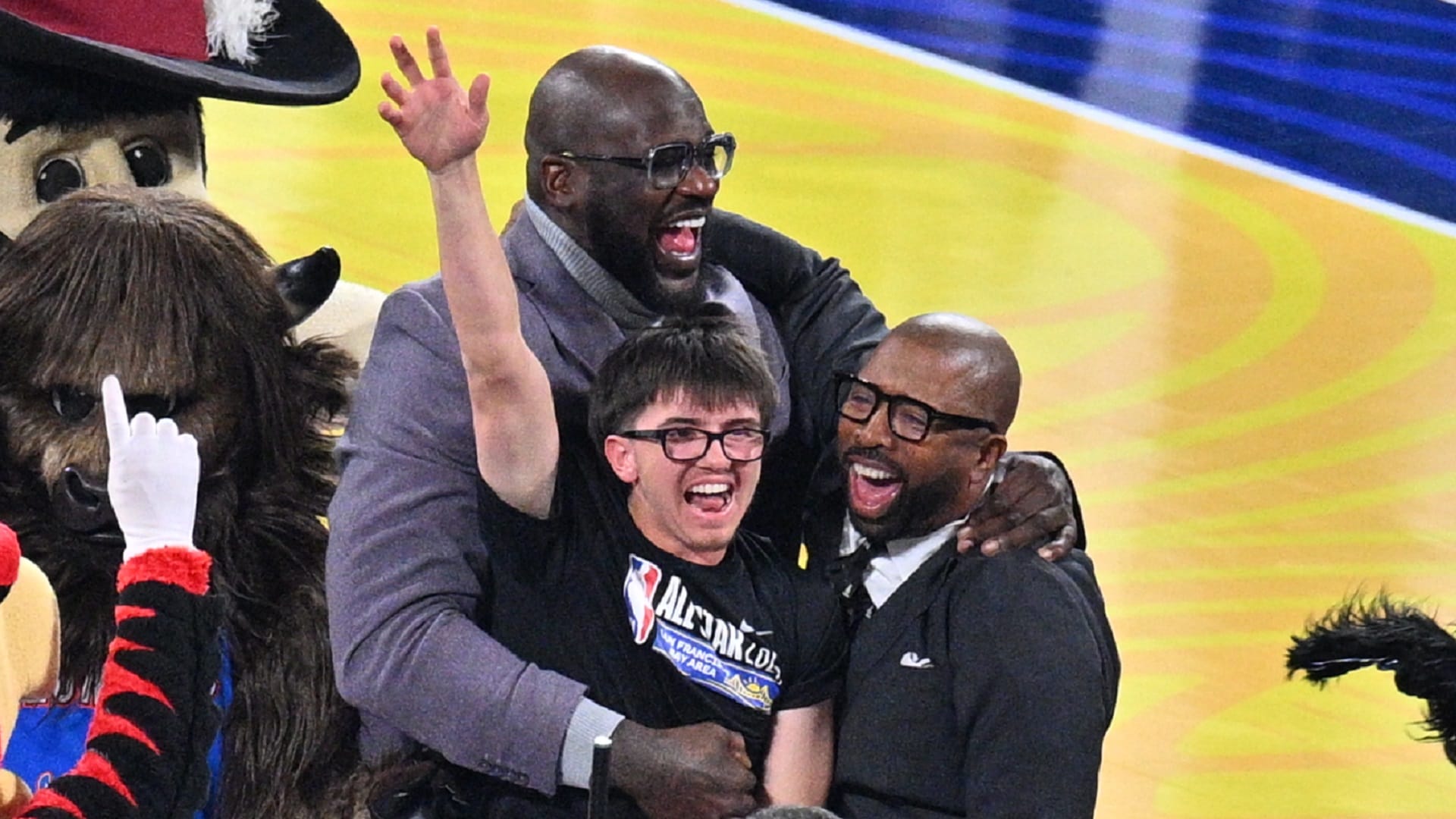 Fan beats Damian Lillard to win $100,000 in MrBeast Logo Shot Challenge