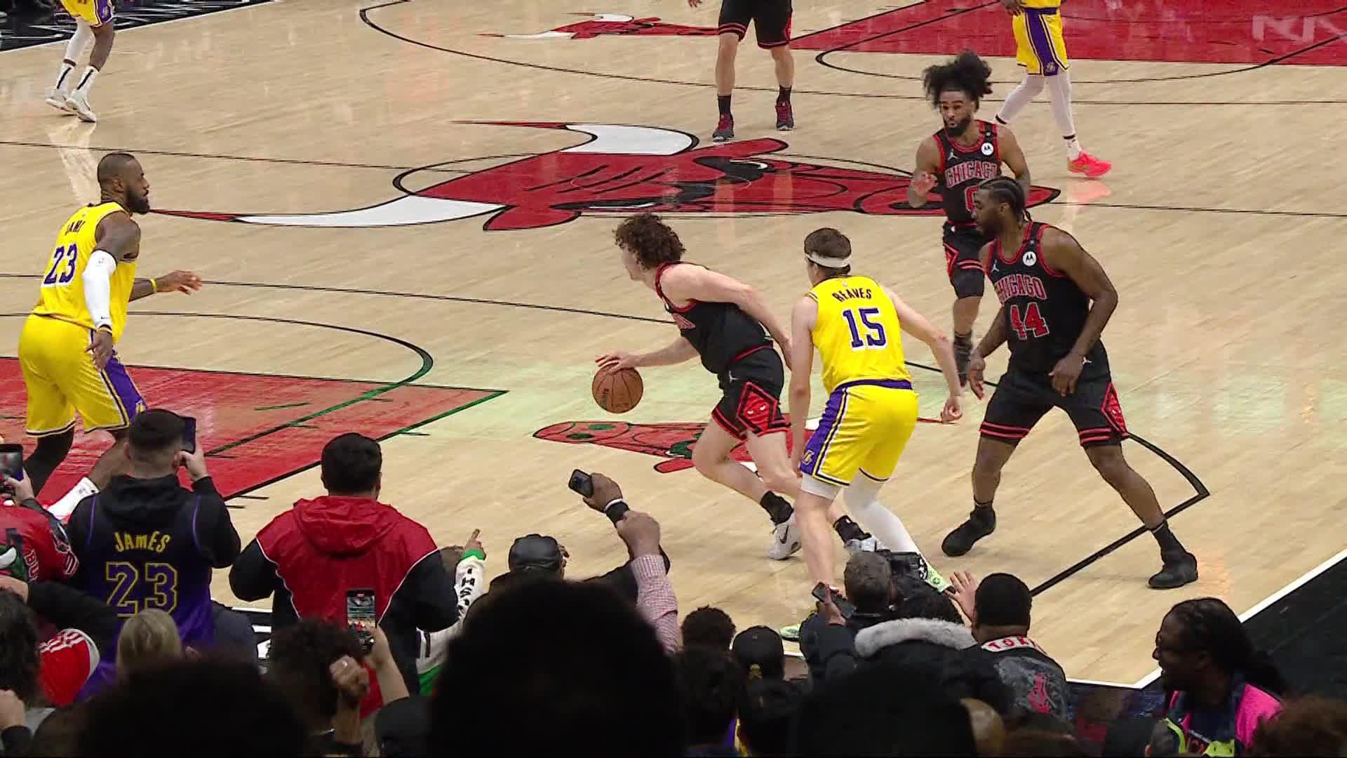 Los Angeles Lakers vs Chicago Bulls Mar 27, 2025 Game Summary