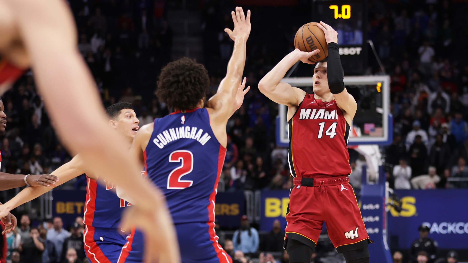 Live Updates: Pistons-Heat, Nuggets-Suns, and Saturday night action around the NBA