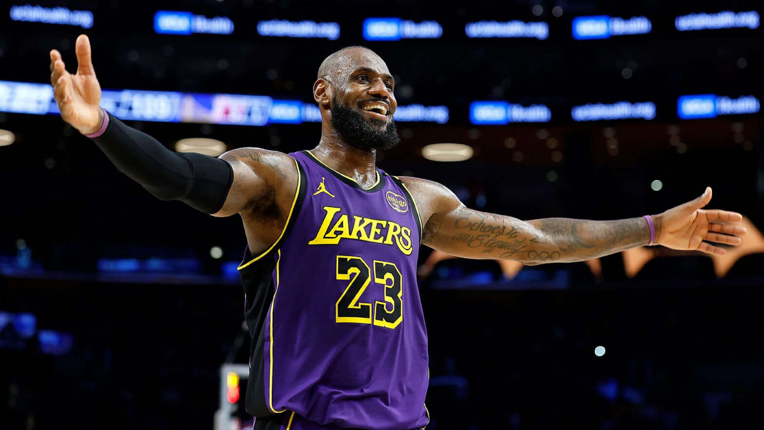 lebron-james-set-to-become-1st-player-to-score-50-000-total-points