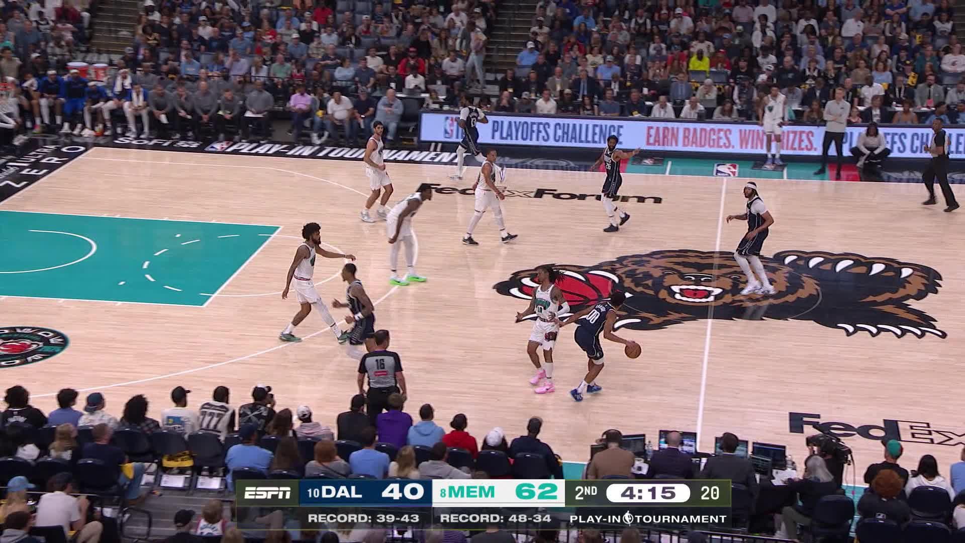 Ja Morant with another dazzling display of brilliance on this assist