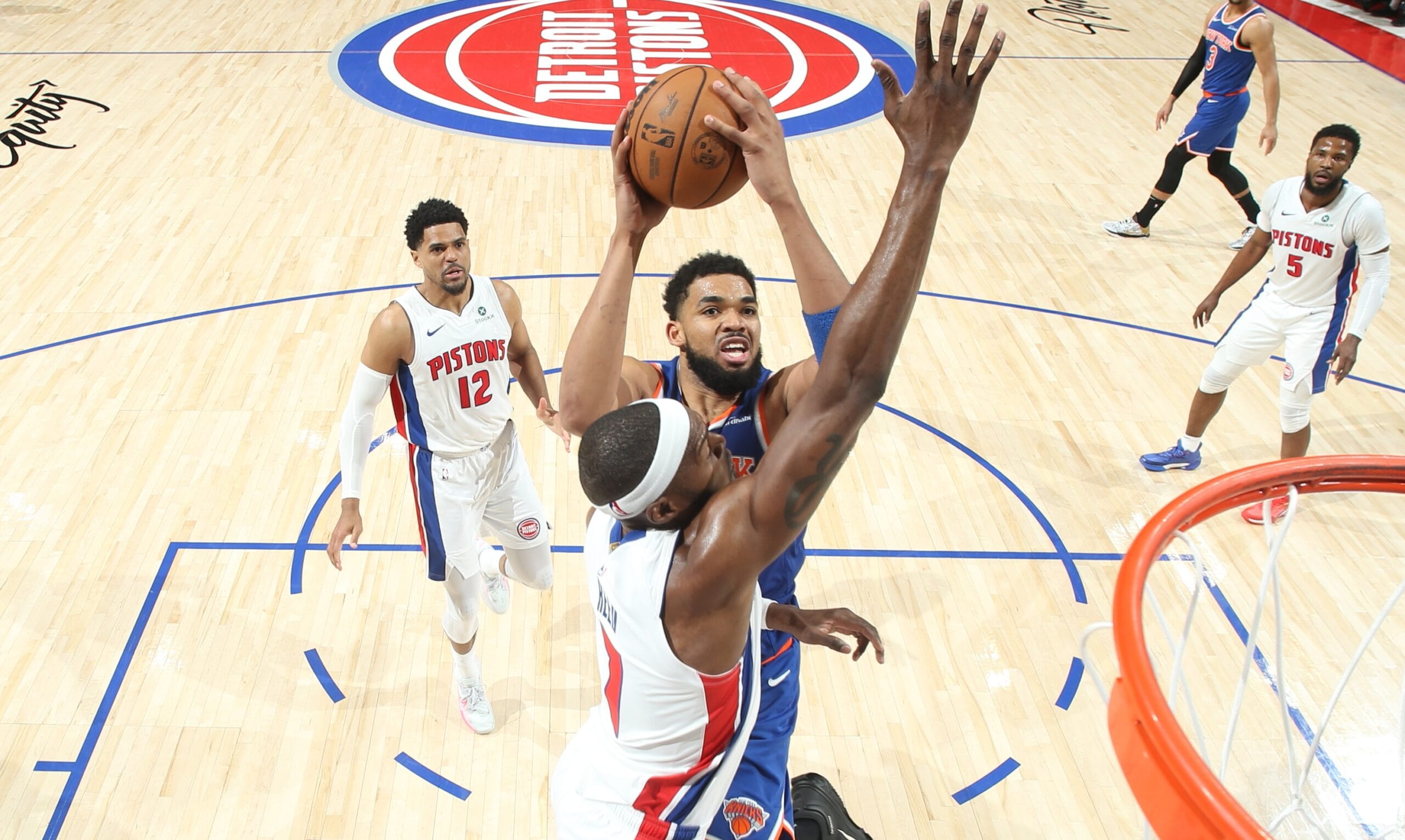 Karl-Anthony Towns with 31 Points vs. Detroit Pistons