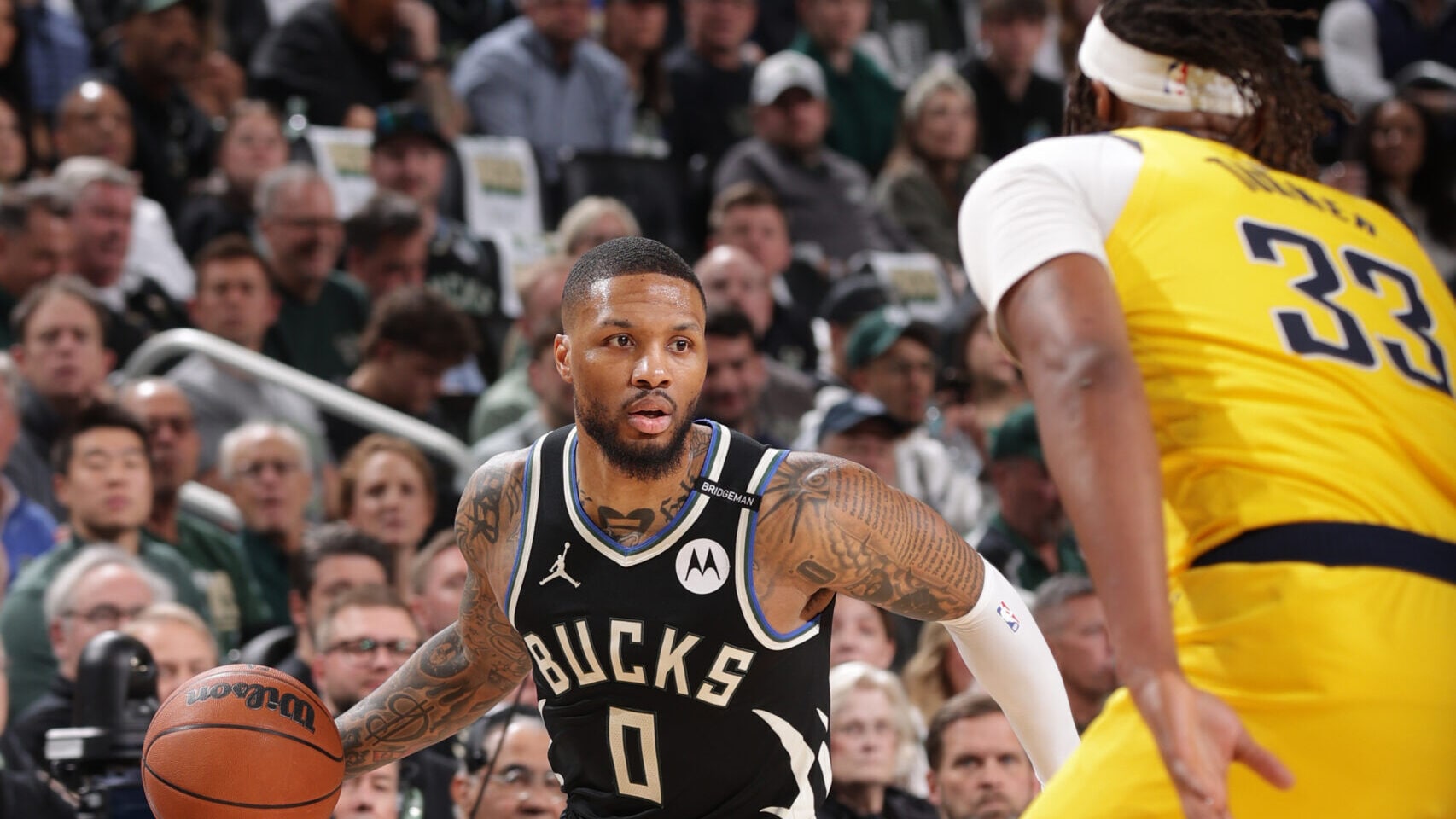 Damian Lillard's lower left leg injury puts Bucks on brink of elimination
