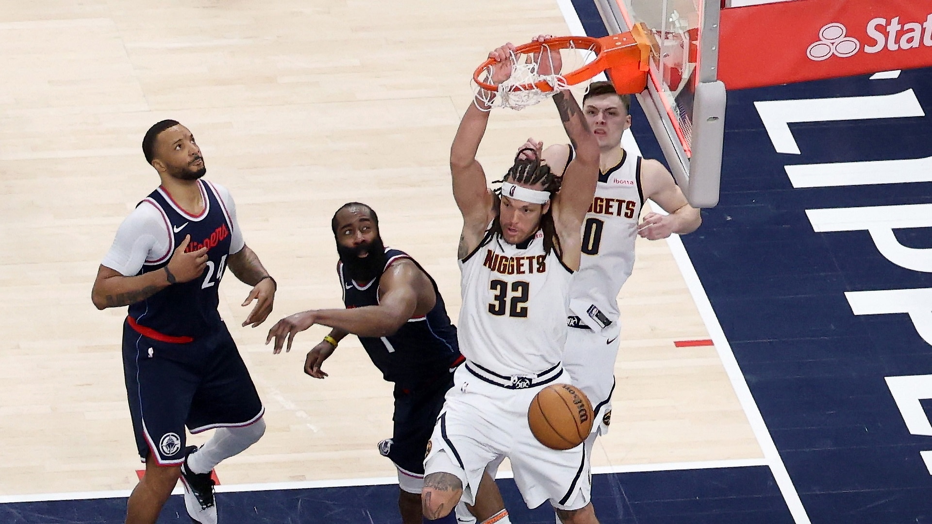 Relive the top 25 clutch plays from last season