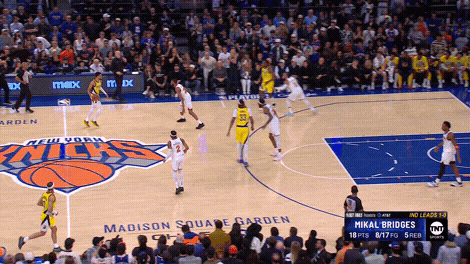 Miles McBride foul on Myles Turner