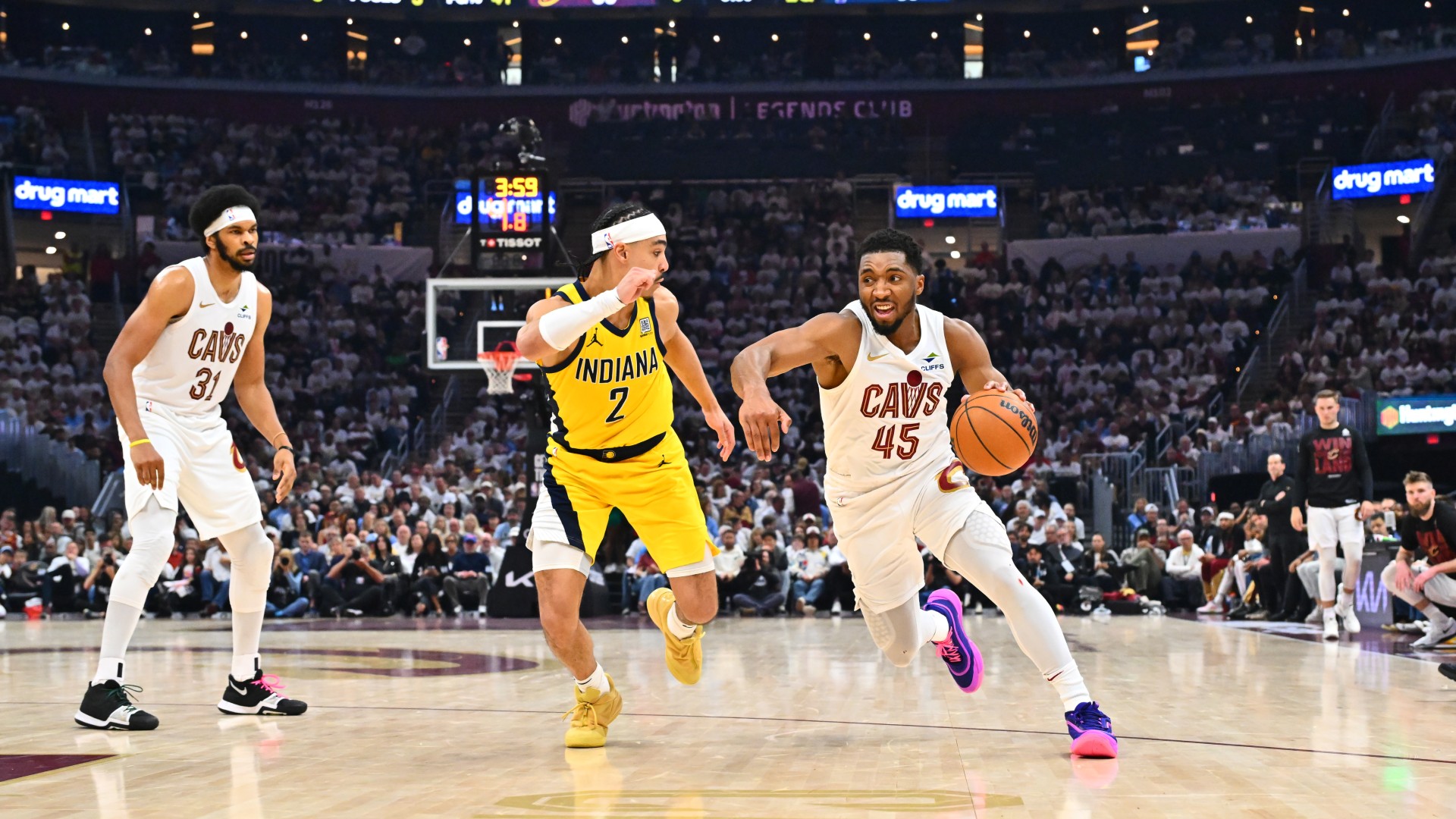 Down 2-0, Cavs searching for answers
