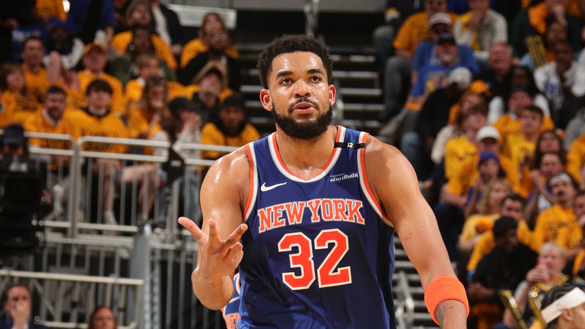 Karl-Anthony Towns comes alive in 4th quarter to save Knicks in Game 3 win