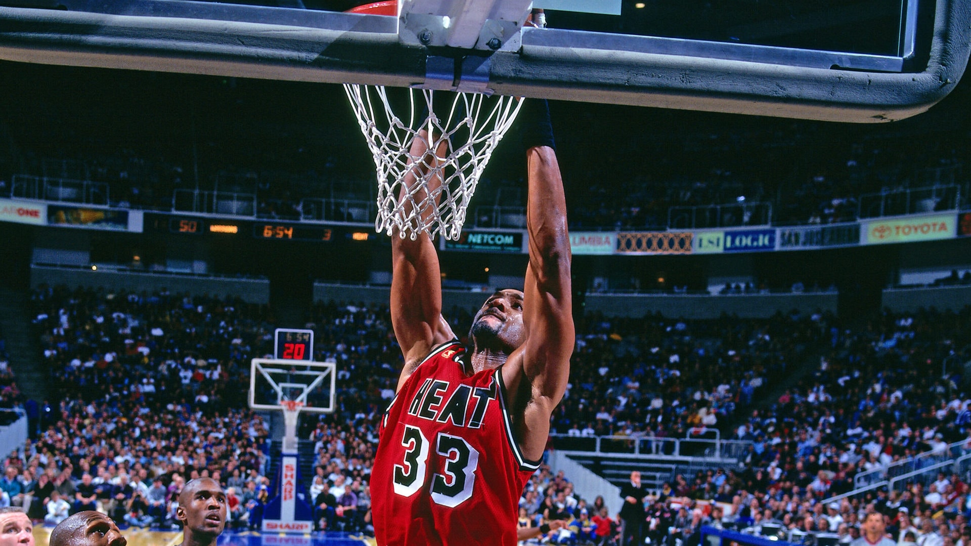 NBA birthdays: NBA players born on Feb. 8