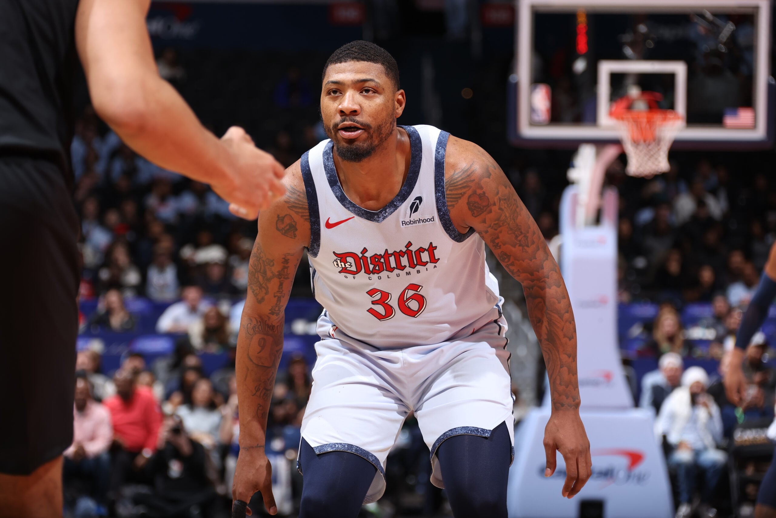 How might Smart fit with L.A. after reported move?
