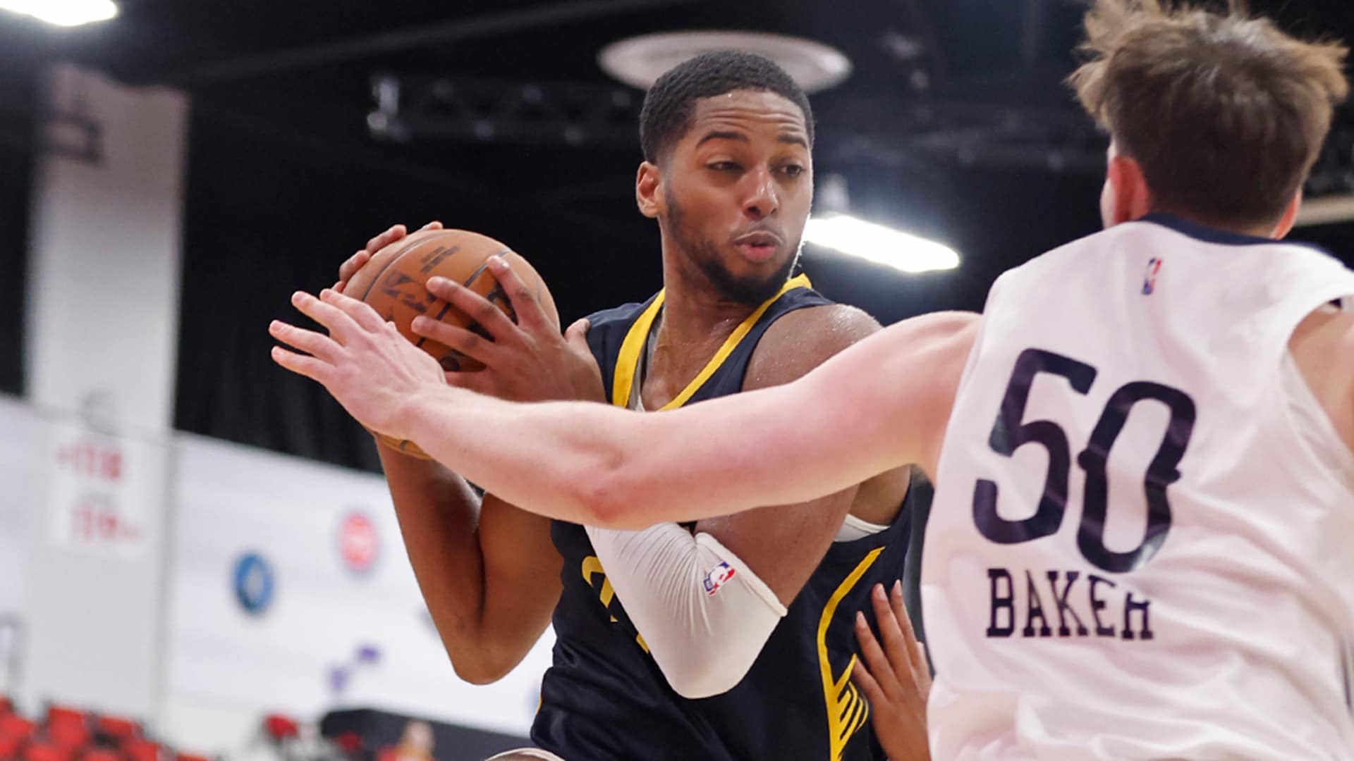 Liga de Verano NBA 2K26: Baker impulsa a los Pacers a la victoria sobre los Pelicans