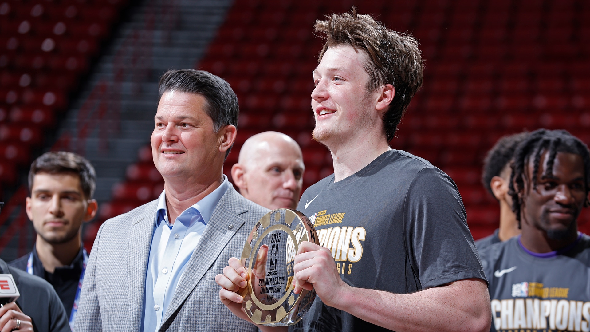Summer Standouts: MVP Knueppel leads the way