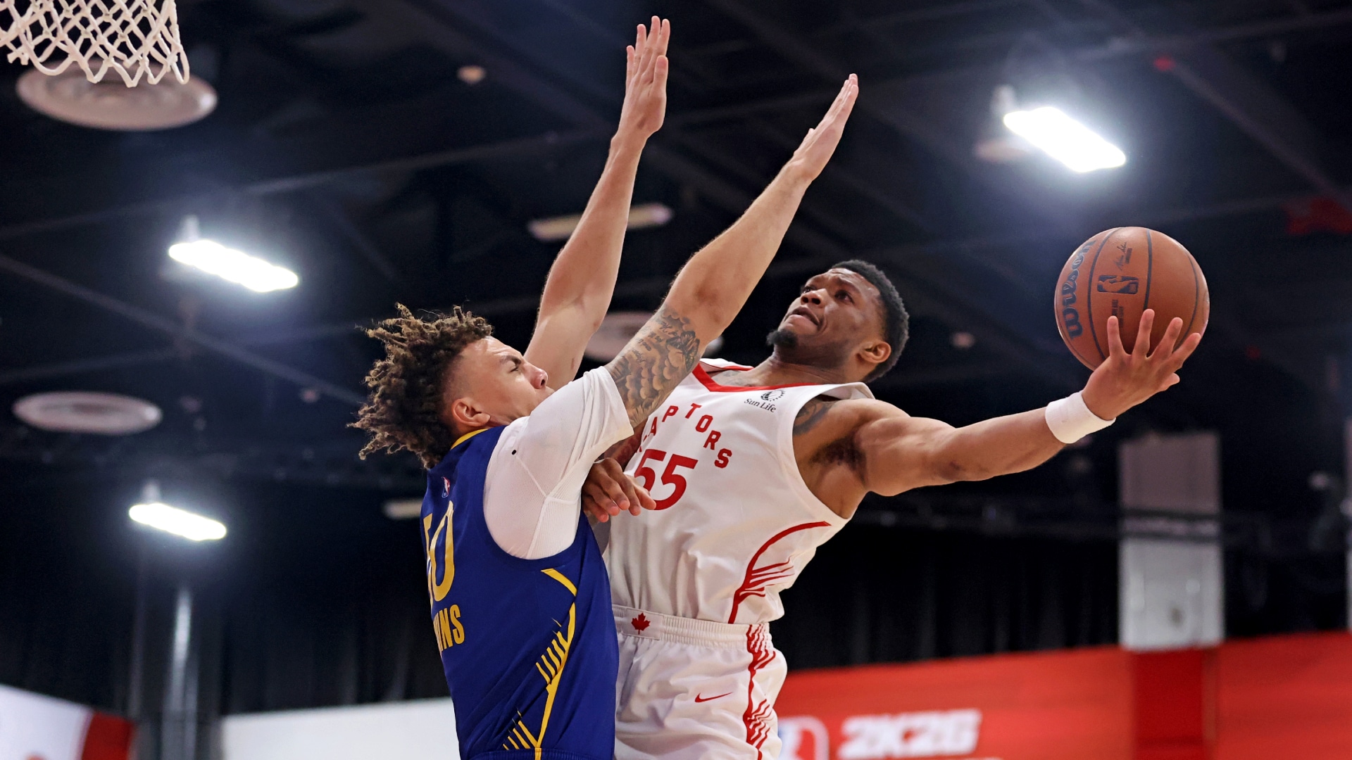 Liga de Verano NBA 2K26: Los Raptors superan a los Warriors y se aseguran un lugar en semifinales
