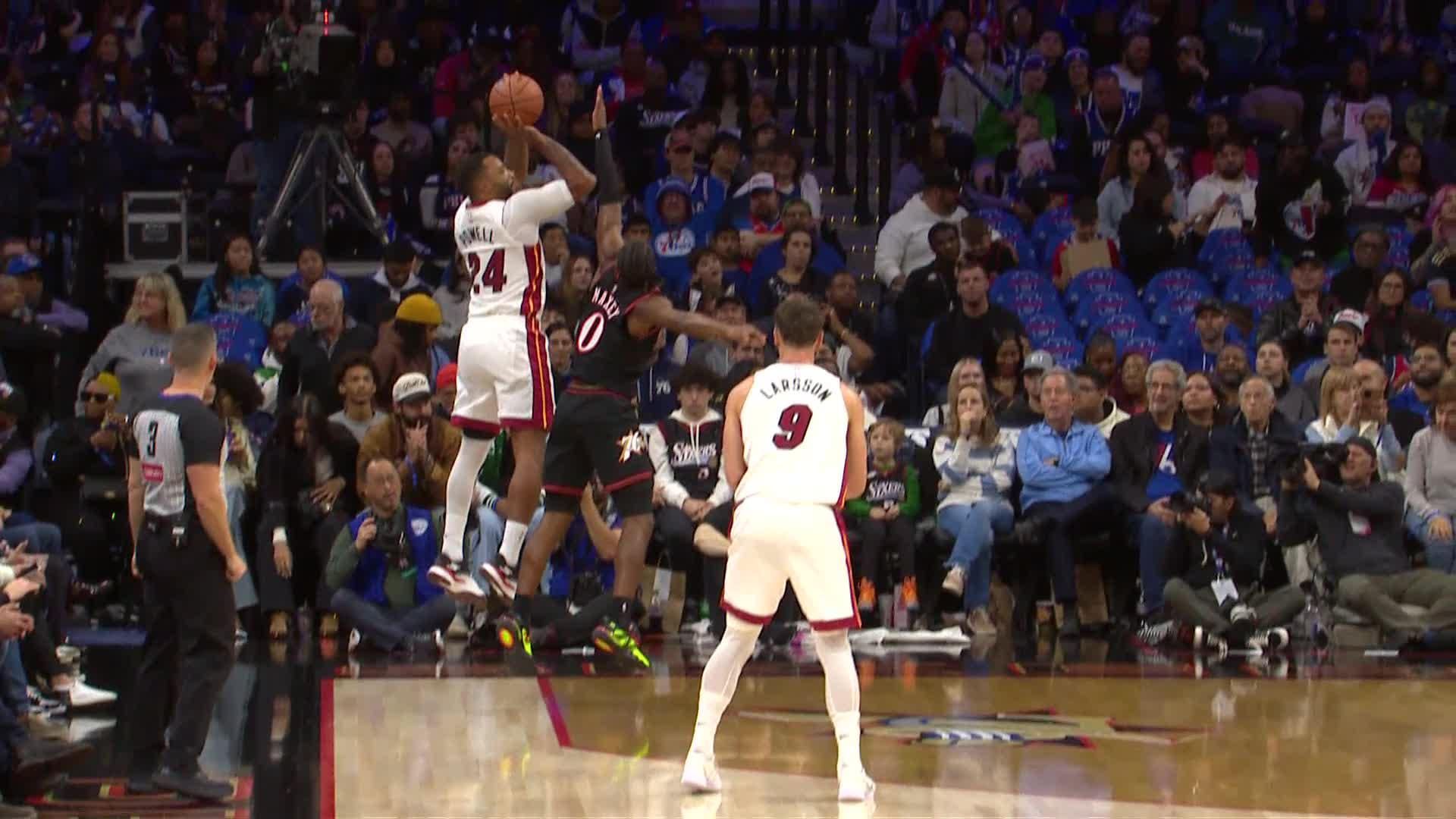 Philadelphia 76ers vs. Miami Heat - 3rd Quarter Highlights