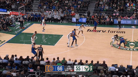 Jalen Brunson catch-and-shoot 3-pointer vs. Milwaukee