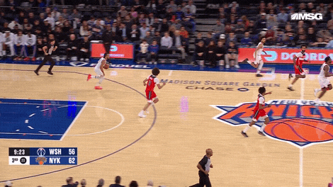 Jalen Brunson assist to Landry Shamet