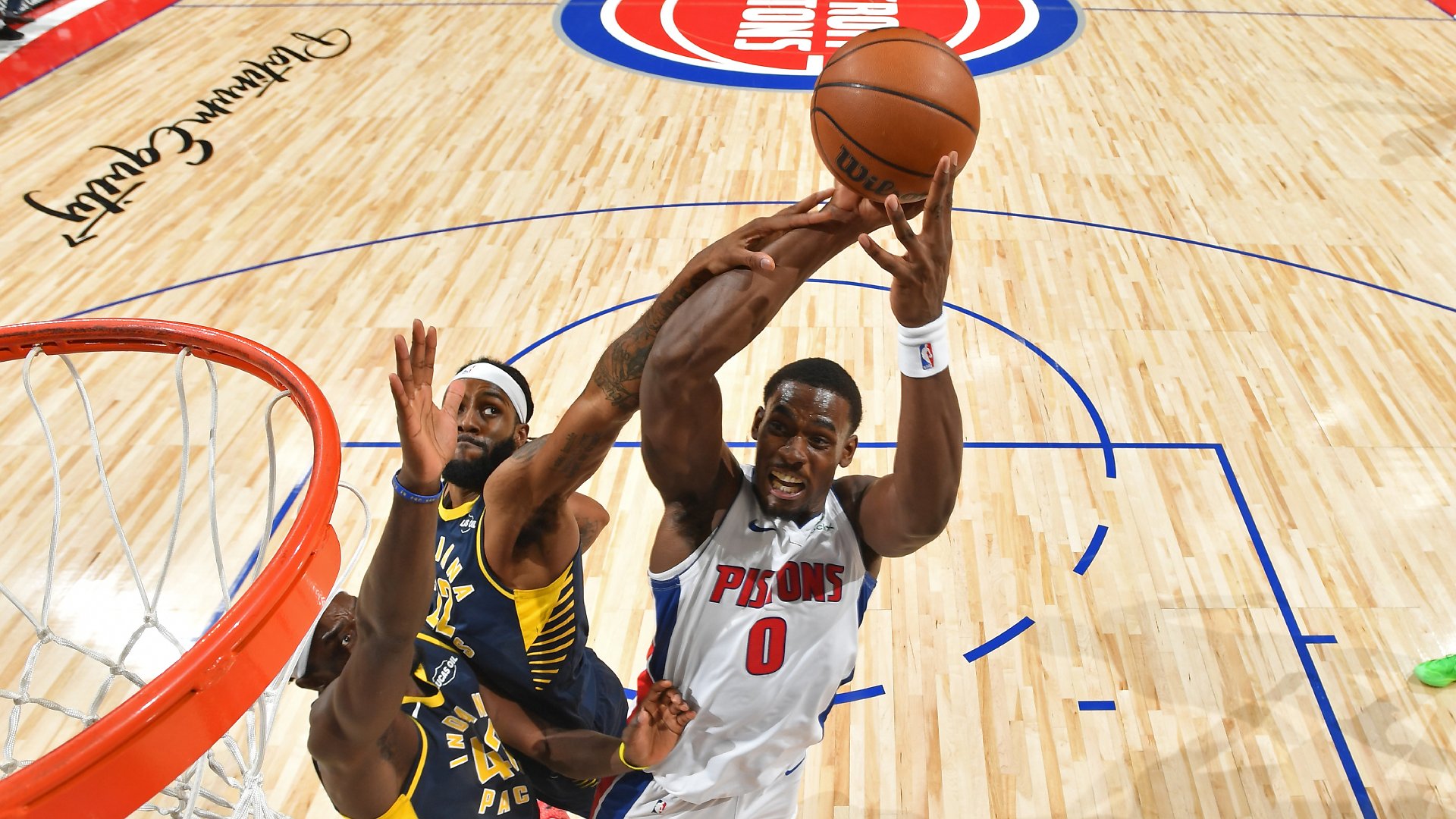 Starting 5: Pistons roll to 10th straight win