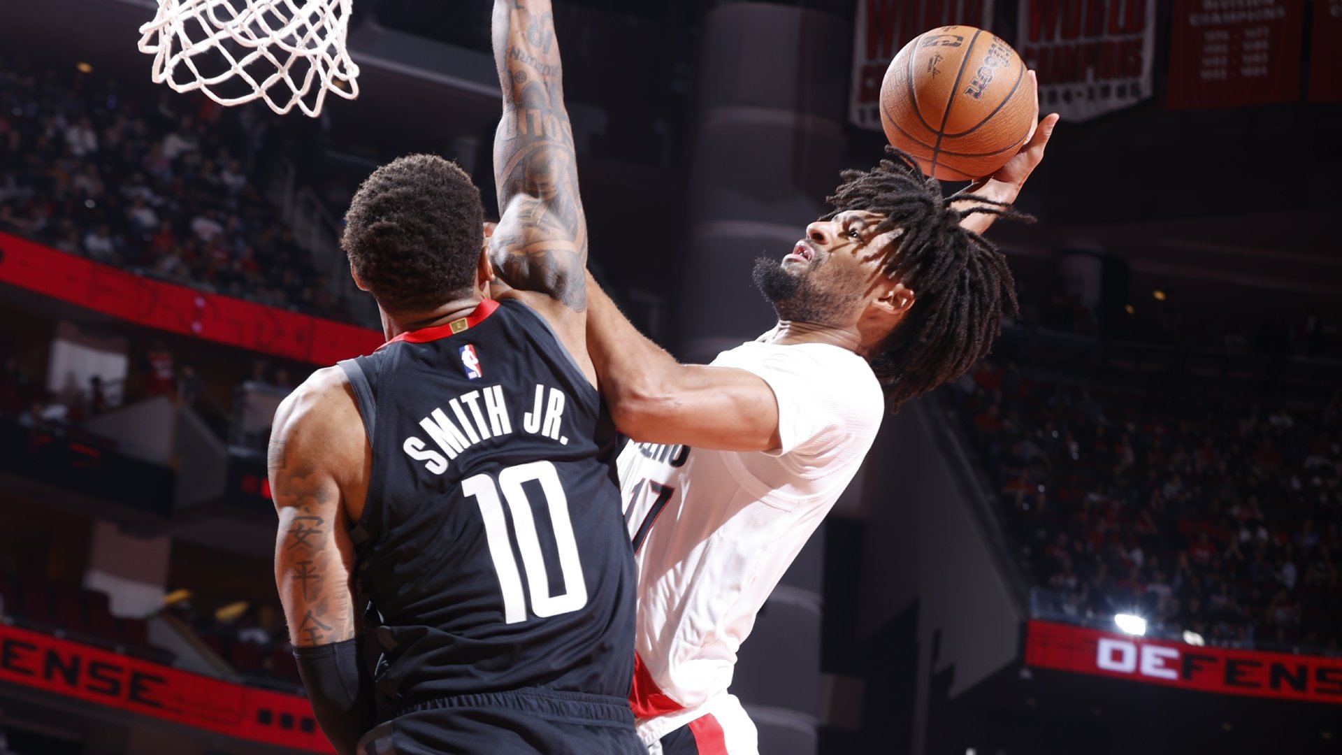 Dunk Score: Breaking down top slams from first month