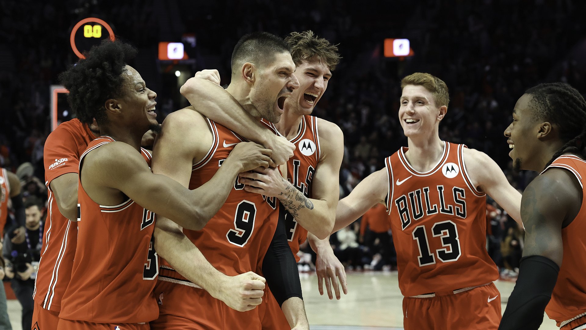 Starting 5: Recapping a wild Wednesday night