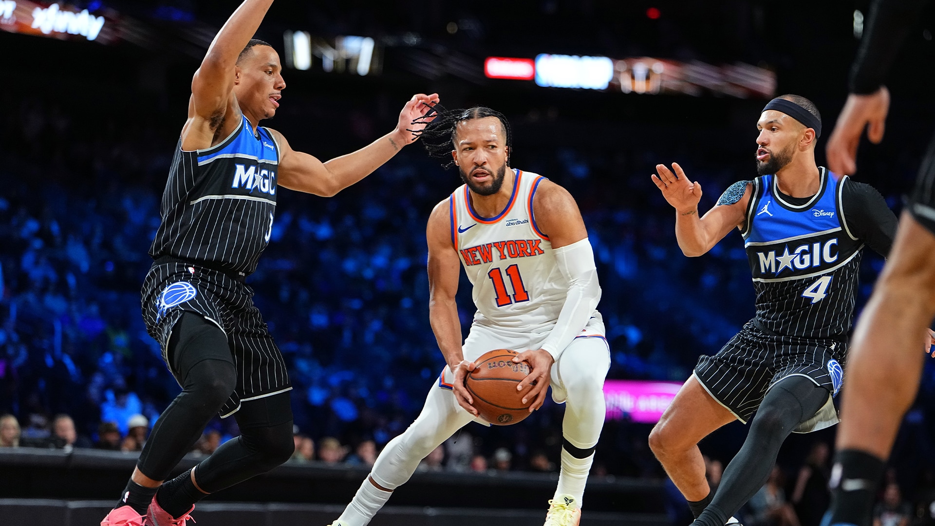 Jalen Brunson driving against the Orlando Magic in an archival New York Knicks matchup