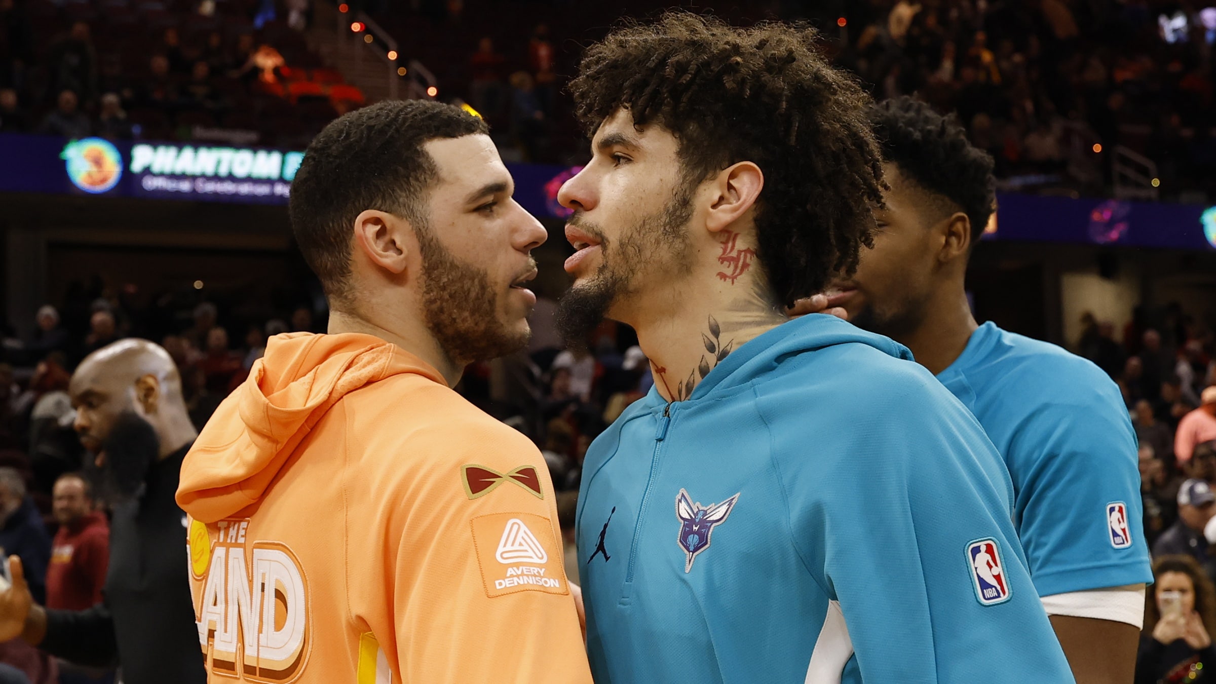 Live Updates: Top moments and highlights of a 7-game night in the NBA