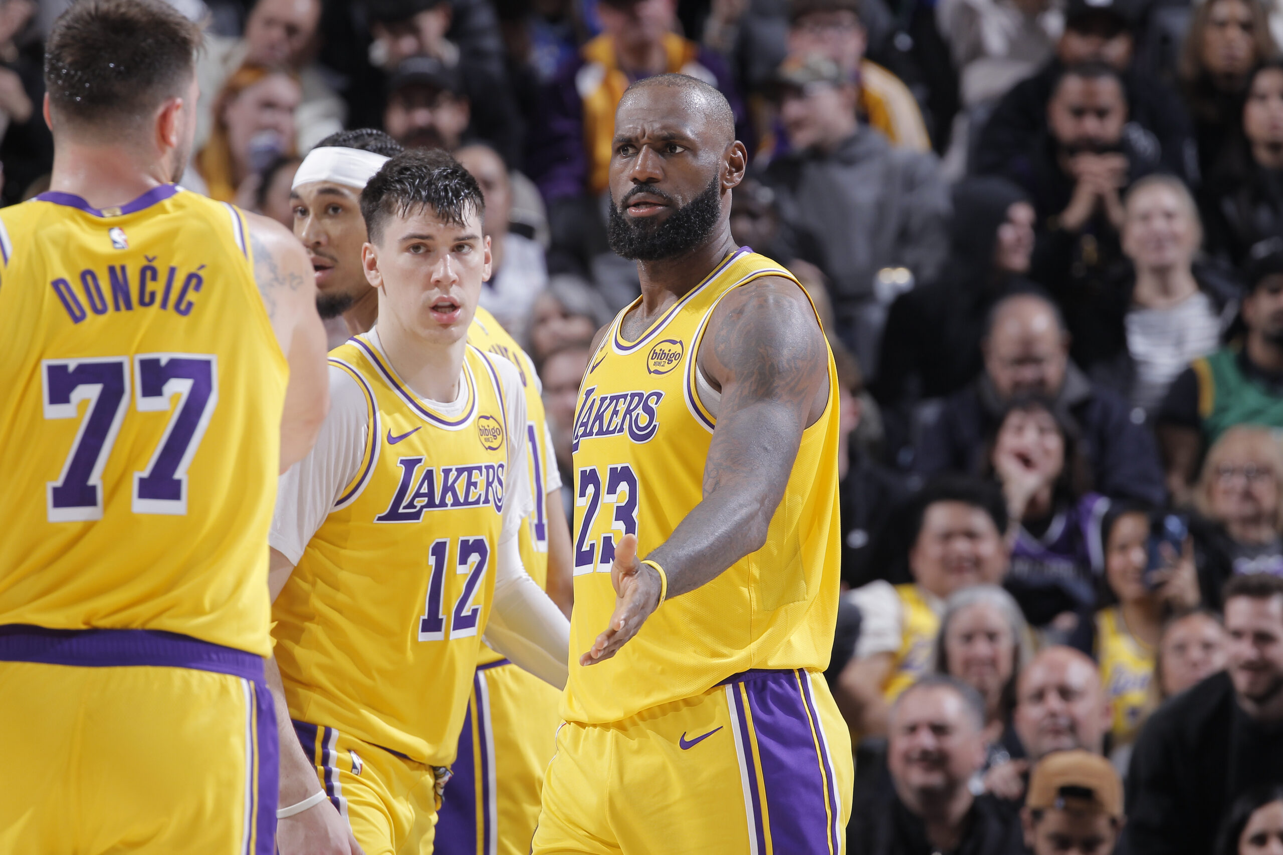 The Athletic: Lakers by the numbers: Evaluating tough stretch, familiar problems and the road ahead