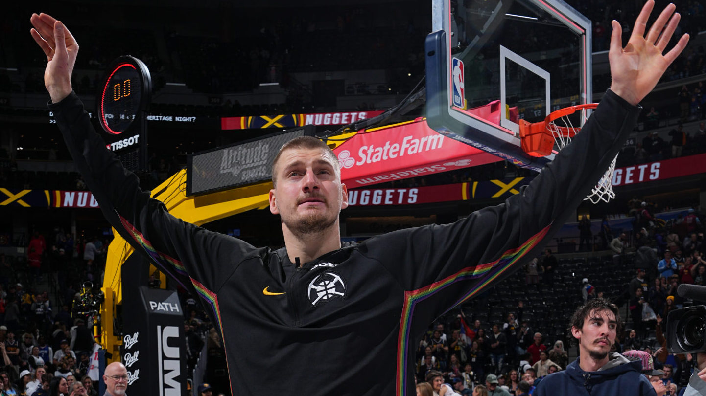 Nuggets' Nikola Jokic dominates Clippers in 1st game since knee injury on Dec. 29