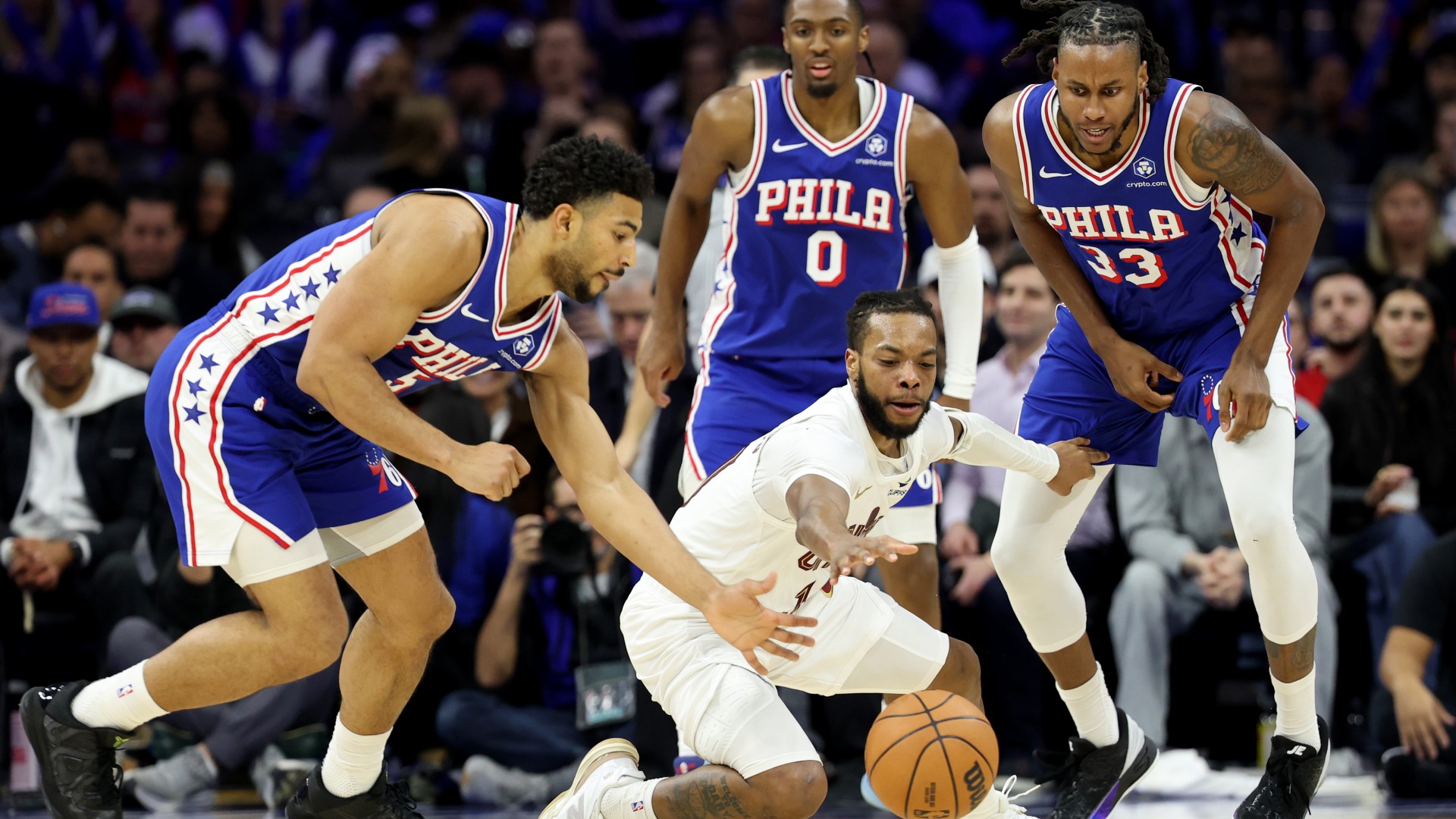 Cavaliers’ Darius Garland suffers another foot injury in win over 76ers