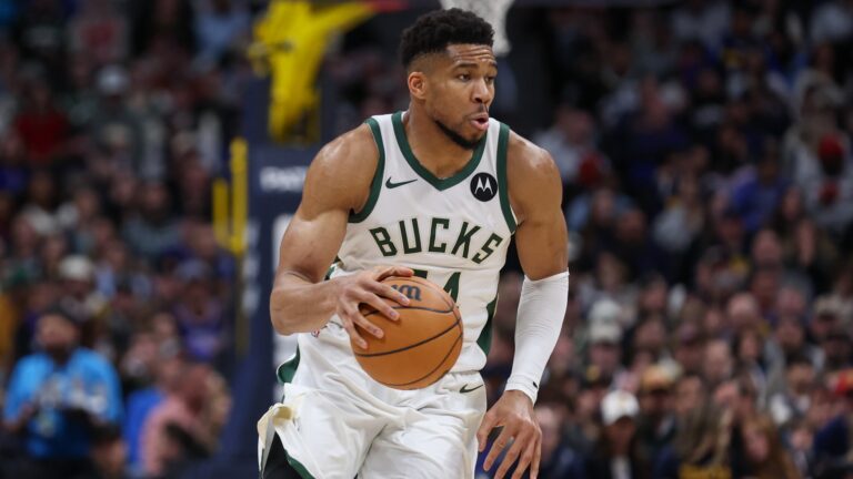 Bucks’ Giannis Antetokounmpo sidelined with hyperextended knee and bone ...