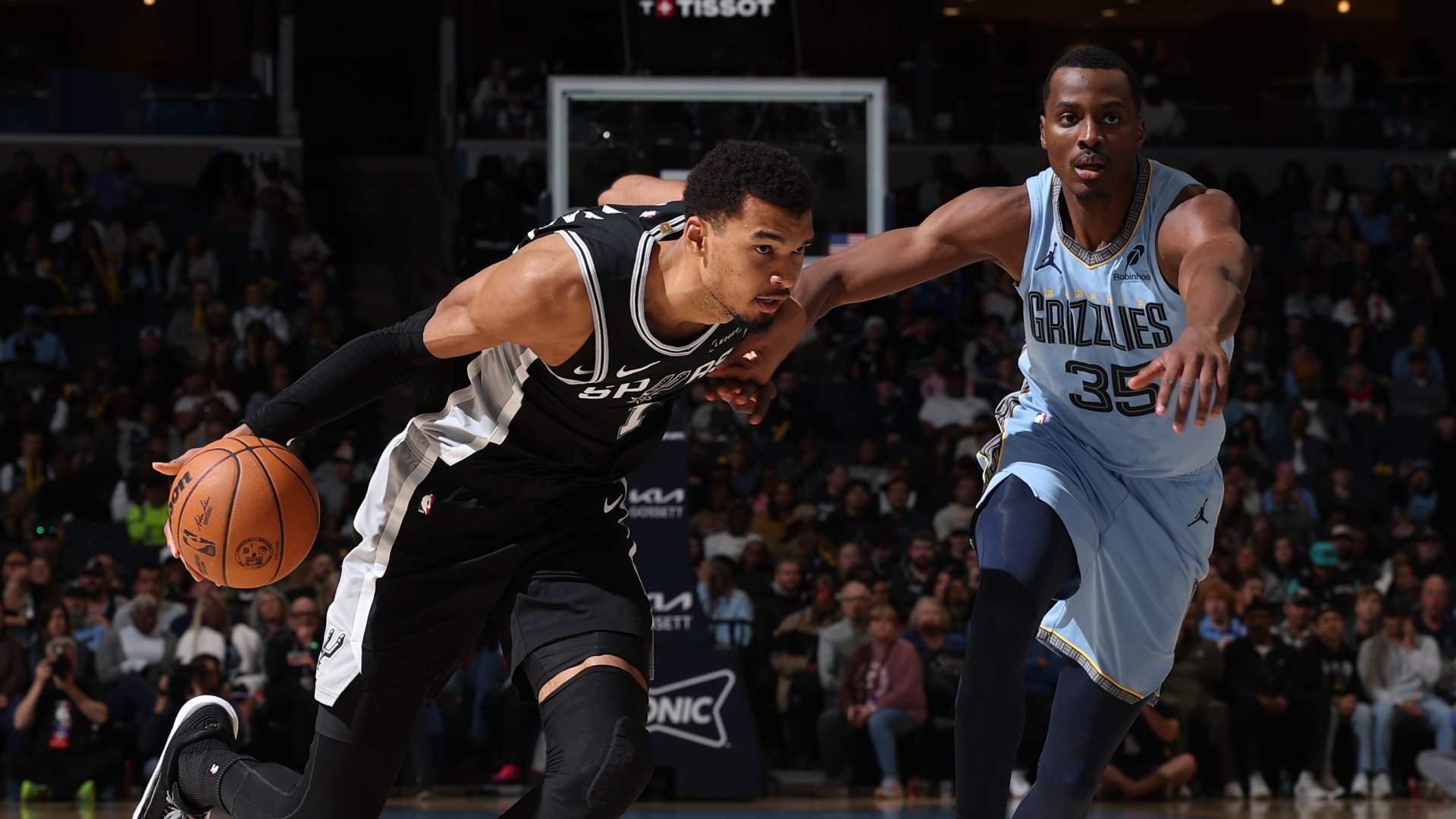 Spurs' Victor Wembanyama returns off bench against Grizzlies