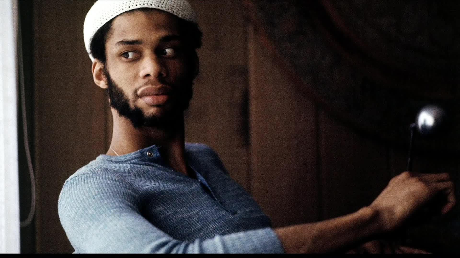 Kareem Abdul-Jabbar earns Lifetime Achievement Award at NBA Legends Brunch