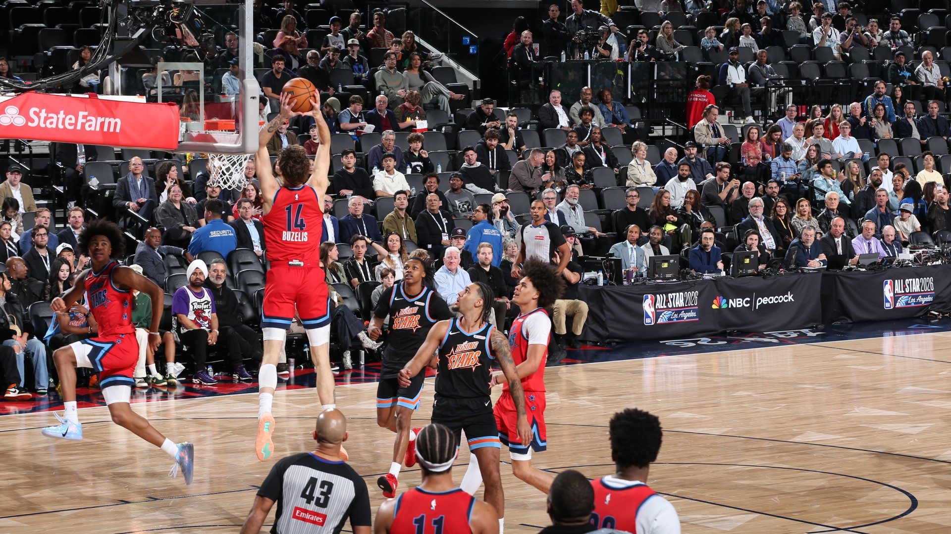 Matas Buzelis shows off his footwork on the fancy finish