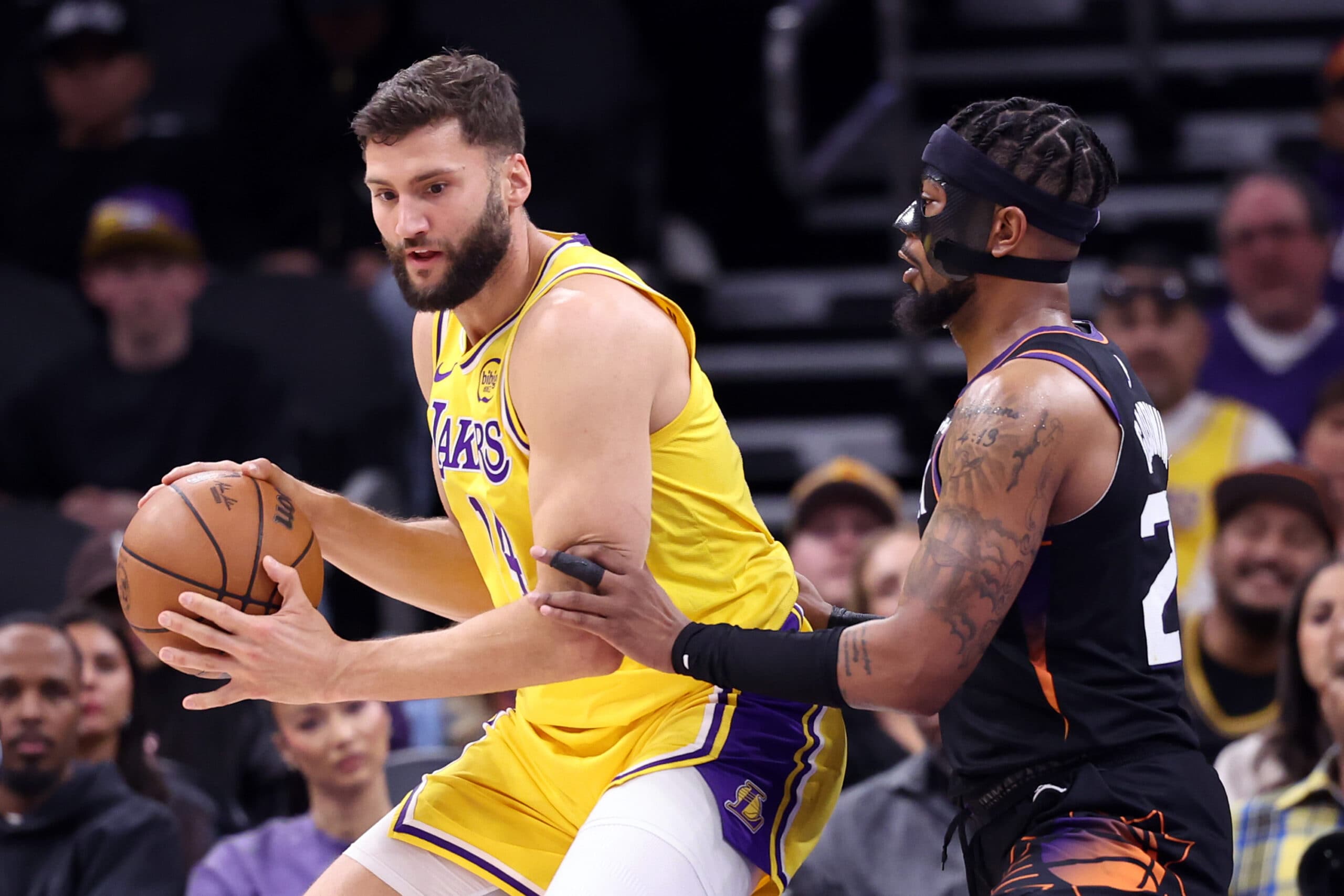 3 things to watch for in Lakers-Suns on League Pass