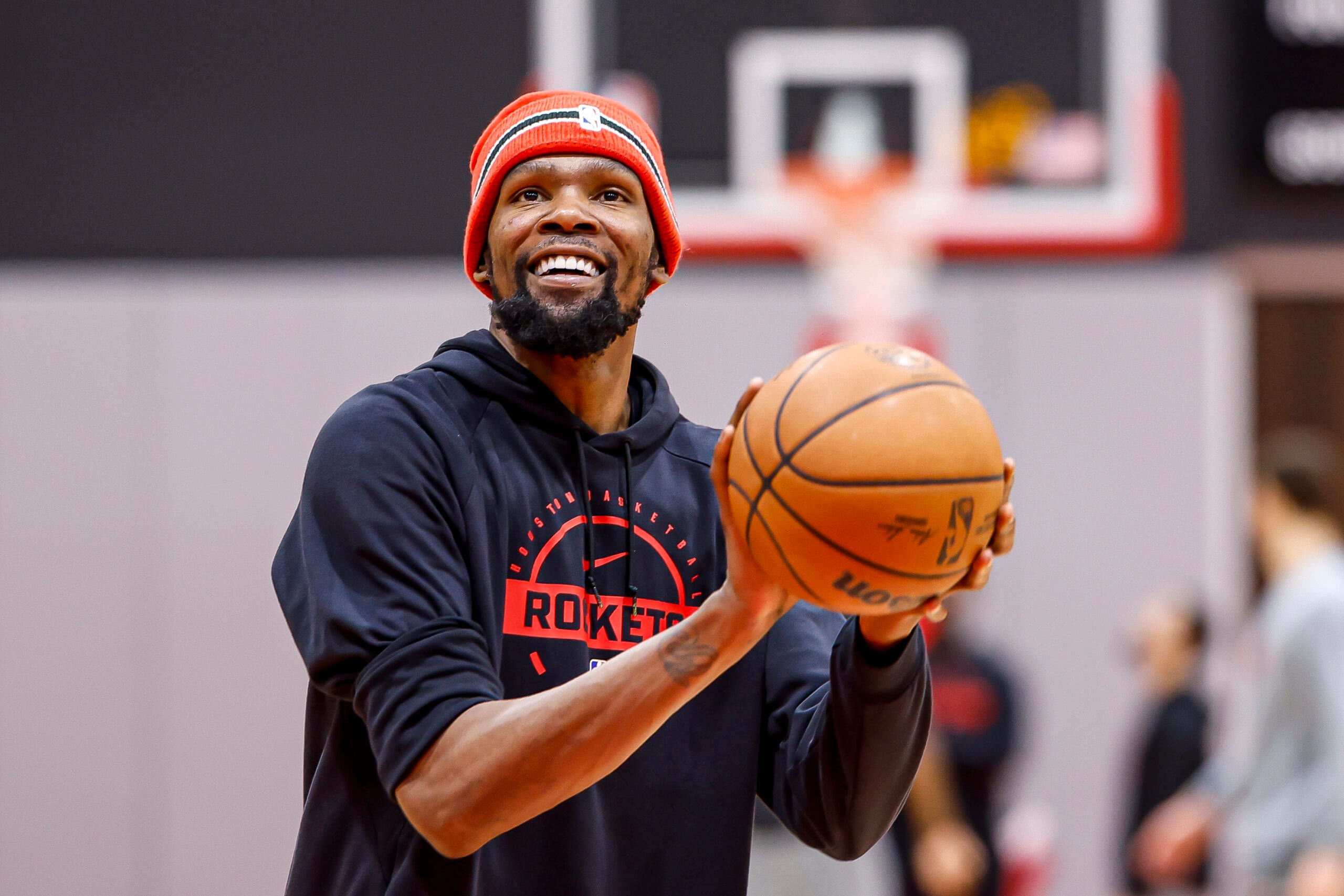 The Athletic: Life advice from Kevin Durant's new CeraVe deal: It's OK to laugh at yourself