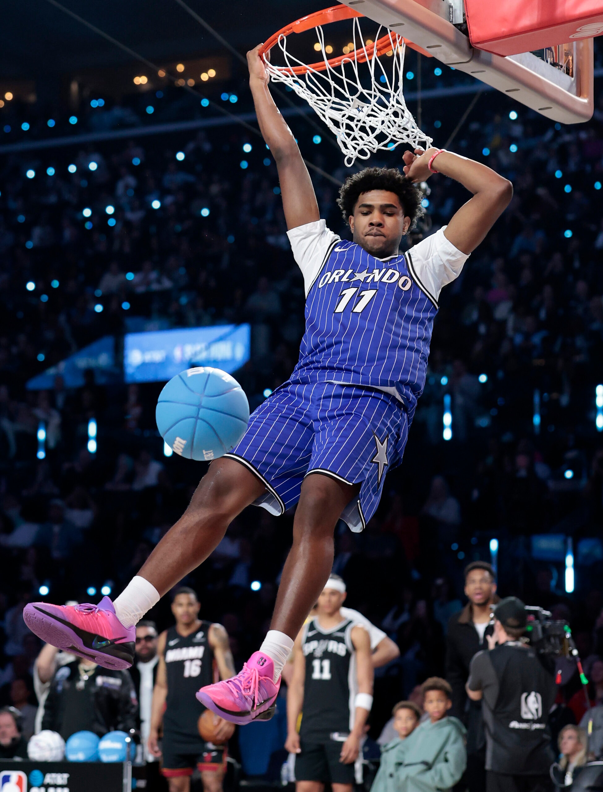 AT&T Slam Dunk: Jase Richardson's first dunk