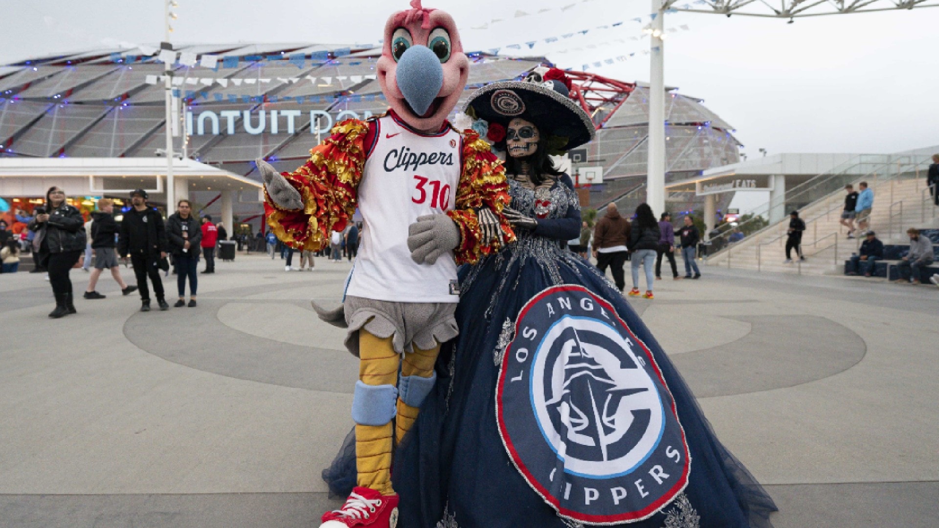 NBA to celebrate 20th season of Noches Éne•Bé•A