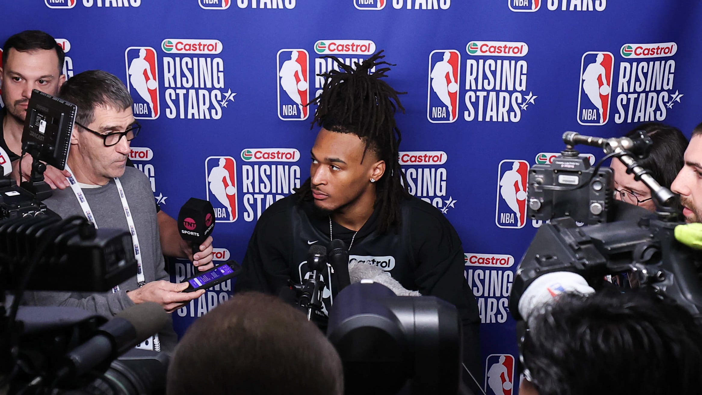 NBA Rising Stars Unveil Challenges & Dreams in Reddit AMA