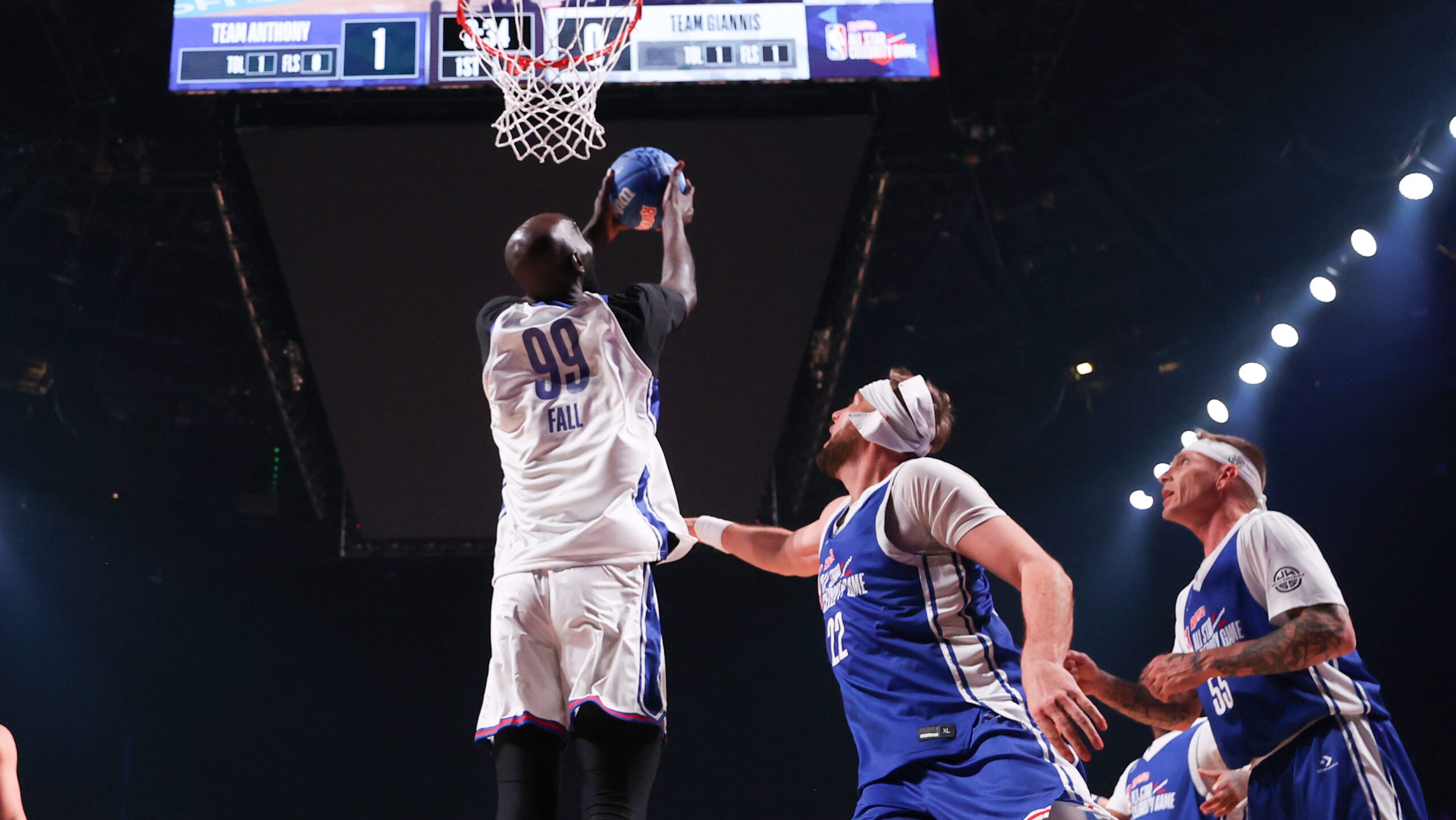 Team Giannis wins, Flynn's 2nd straight MVP highlight Ruffles All-Star Celebrity Game
