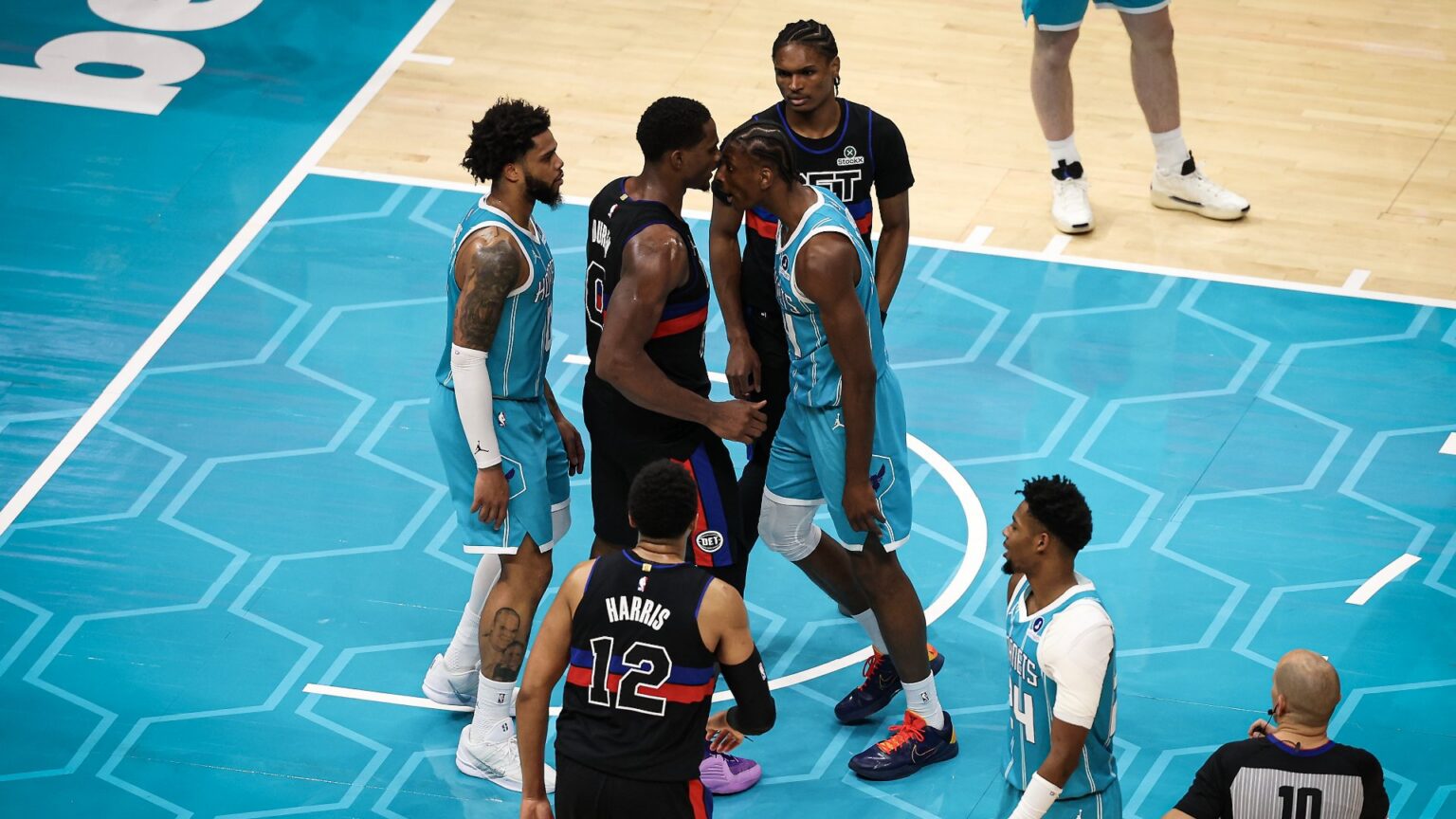 NBA levies suspensions from Pistons-Hornets game | NBA.com