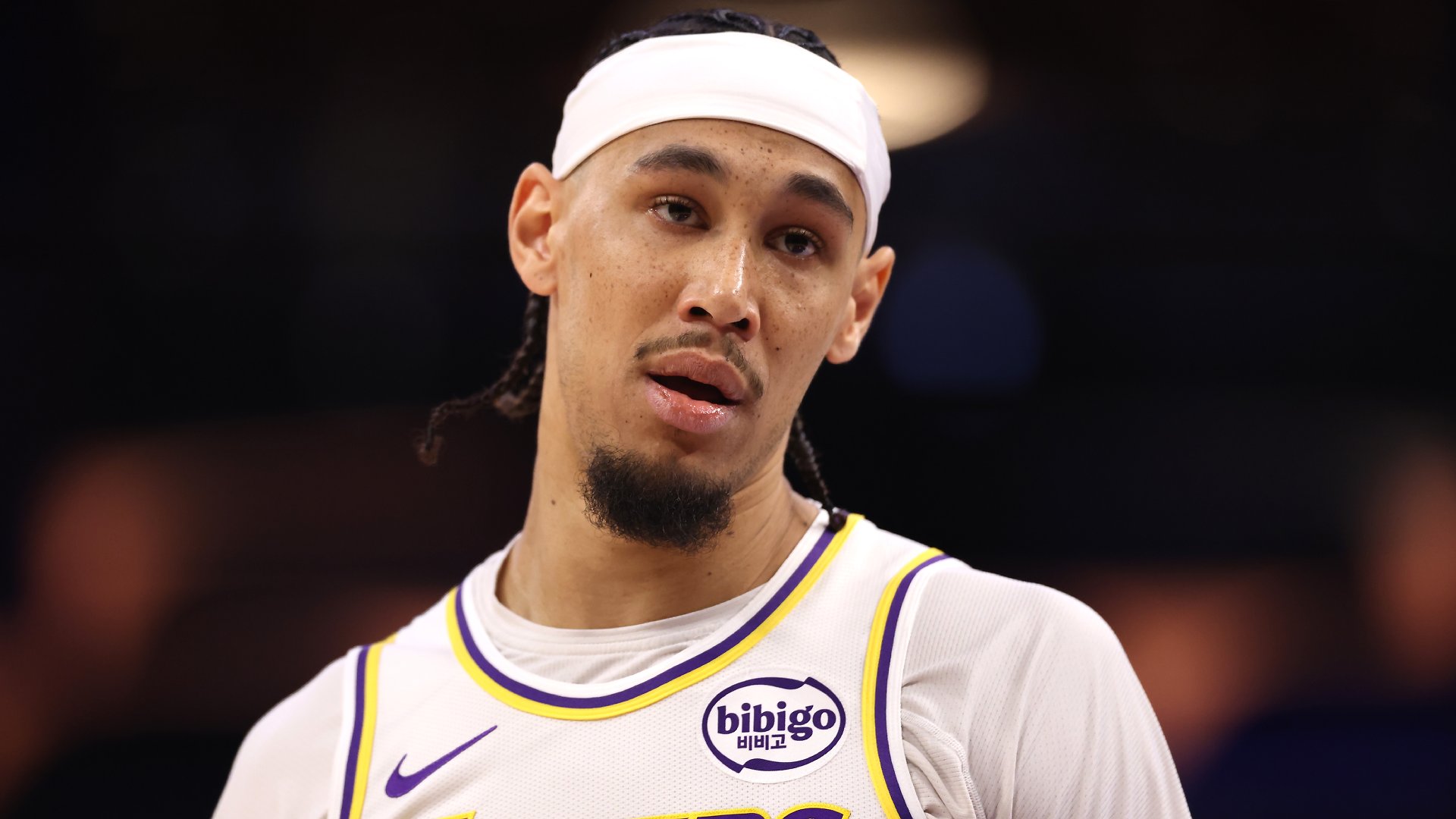Lakers' Jaxson Hayes suspended 1 game by NBA for pushing mascot