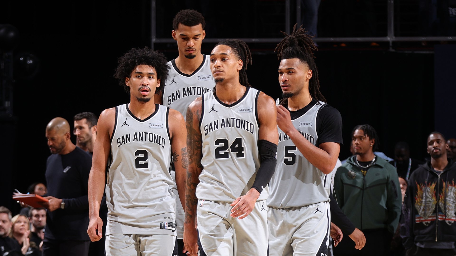 Live Updates: Scores, highlights and news from Thursday's action