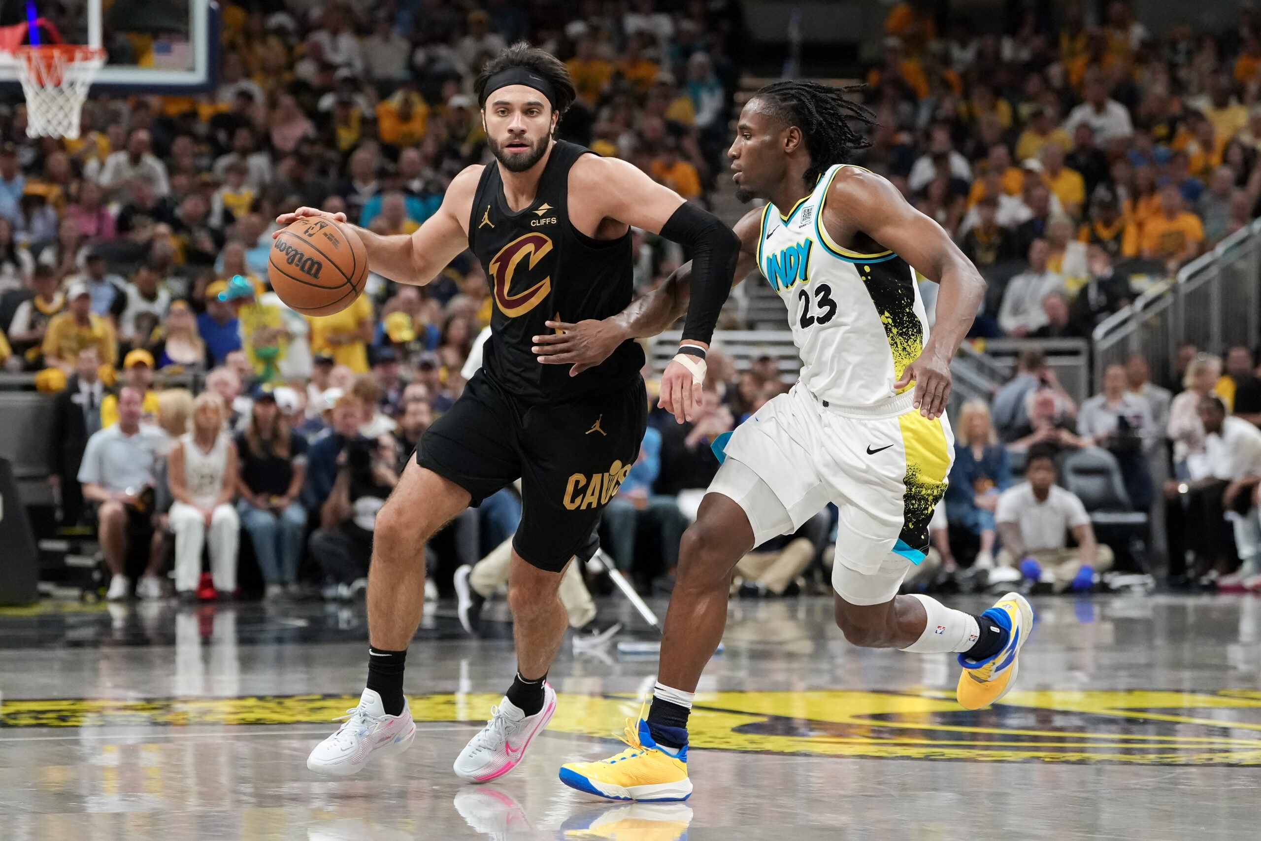 The Athletic: How Cleveland’s Max Strus built a community to help children defying disease