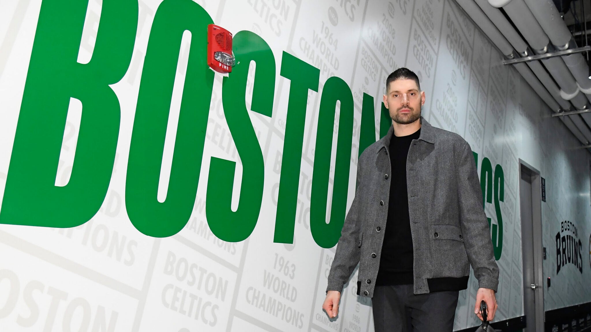 Nikola Vučević out 3-4 weeks with fractured finger