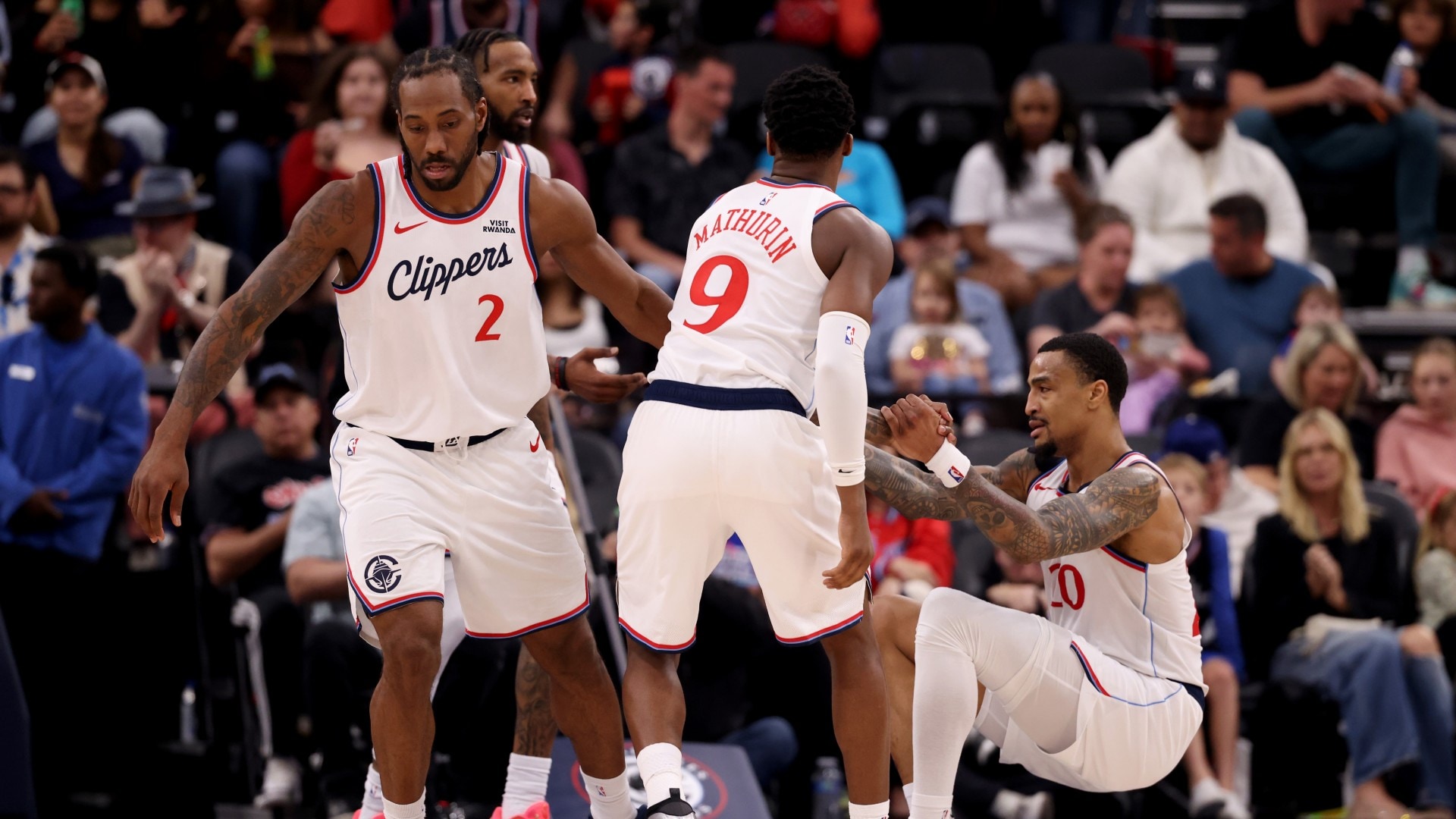 The Athletic: Kawhi Leonard isn’t just balling out. He’s also speaking up