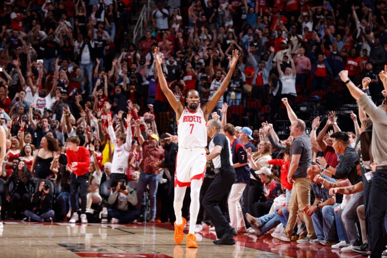 Ανακεφαλαίωση: Ο LeBron, KD γράφουν ιστορία για να τονίσουν το άγριο Σάββατο