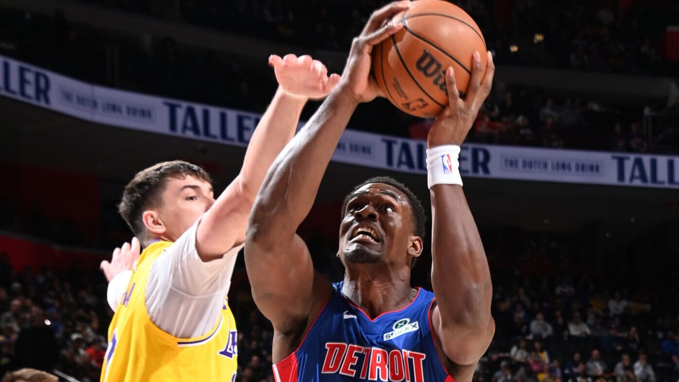 Pistons fend off Lakers challenge, snap streak at 9