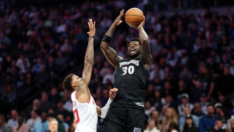 Lobos post NBAs mayor remontada en tiempo extra desde 13 puntos abajo para sorprender a los Rockets.